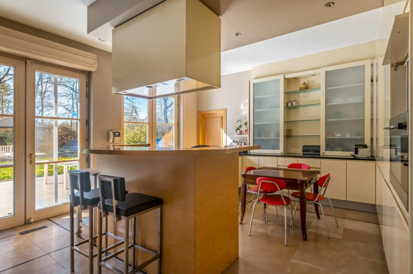 Exclusieve familievilla (413m²) op bosrijke toplocatie te Belsele foto 16