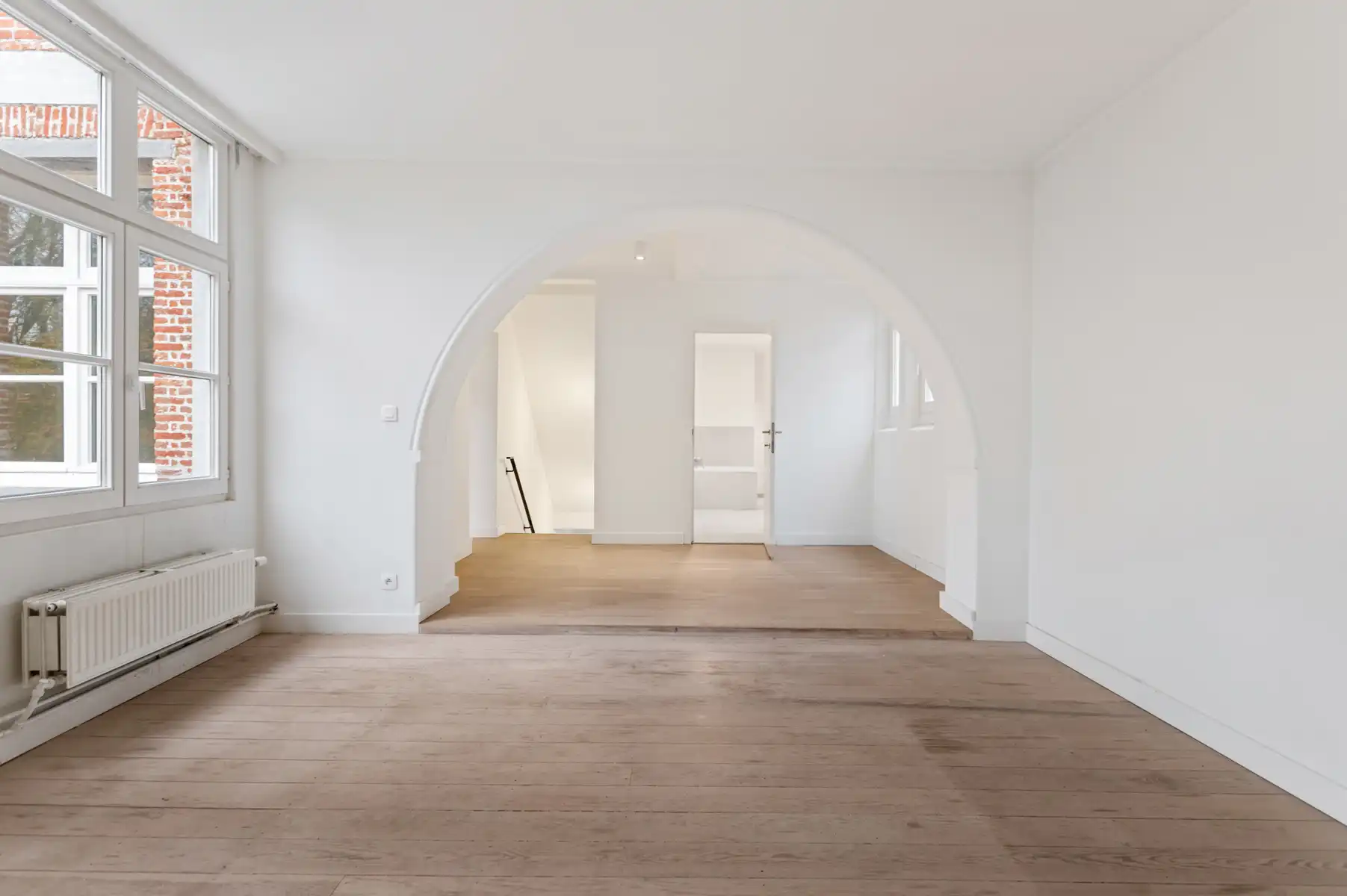 Unieke pastoriewoning in parktuin met uniek uitzicht foto 11