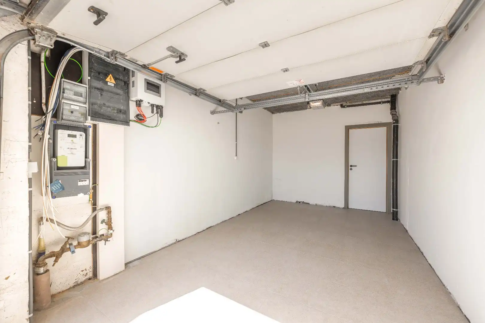VOLLEDIG GERENOVEERDE WONING OP TOPLOCATIE IN KOOLSKAMP foto 13