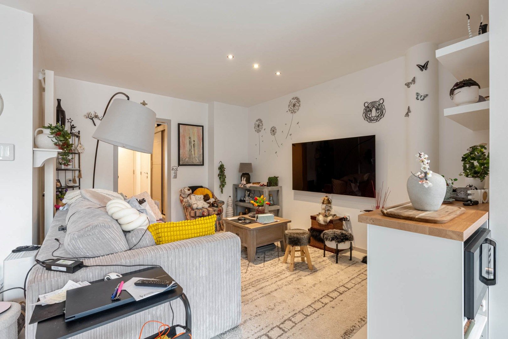 Investeringspand : gelijkvloers appartement vlakbij centrum met fraai terras en autostandplaats foto 6