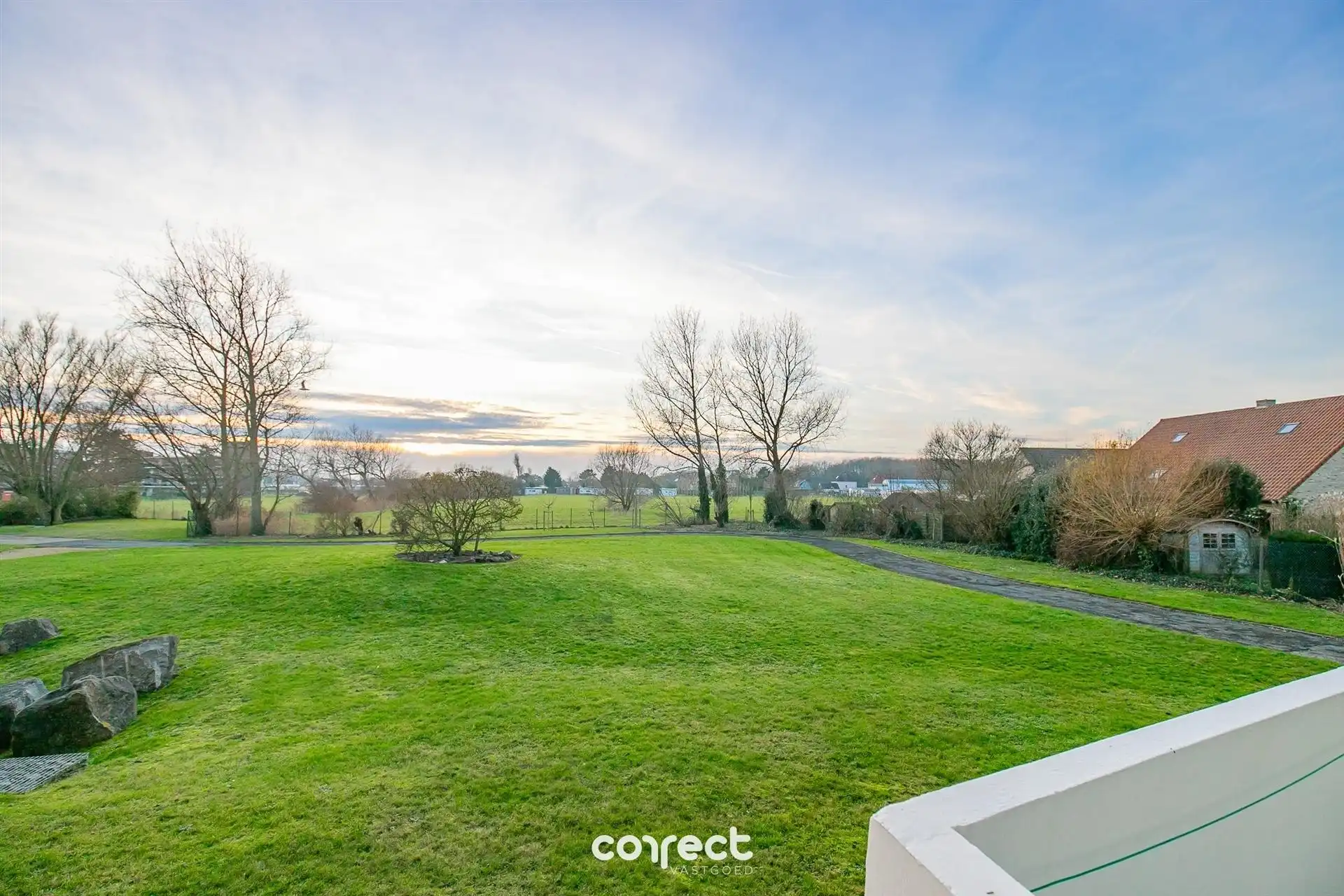 Gemeubeld tweeslaapkamer app. met 2 ruime terrassen in Park Atlantis.  foto 11