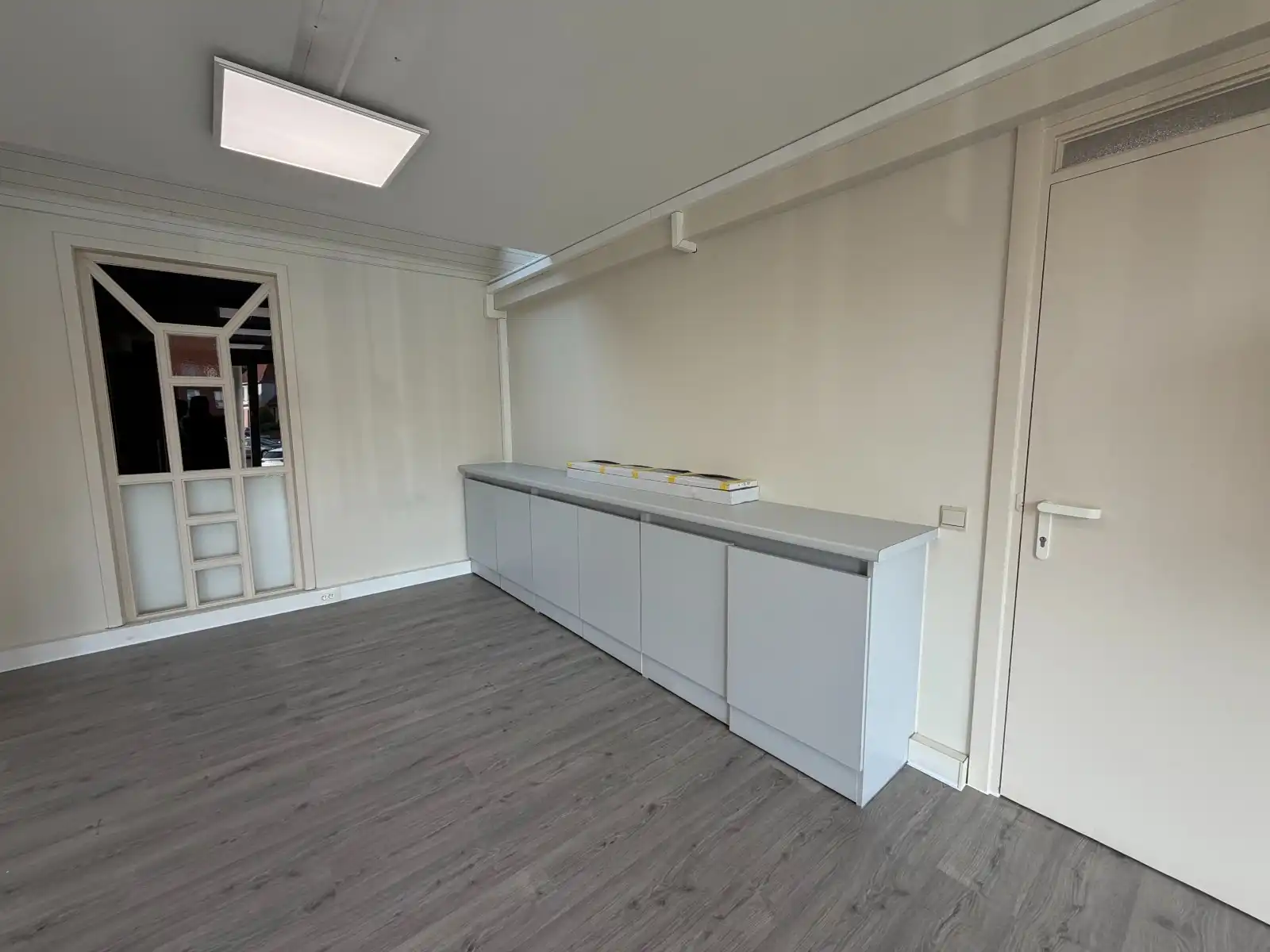 Grote kantoorruimte op toplocatie! foto 11