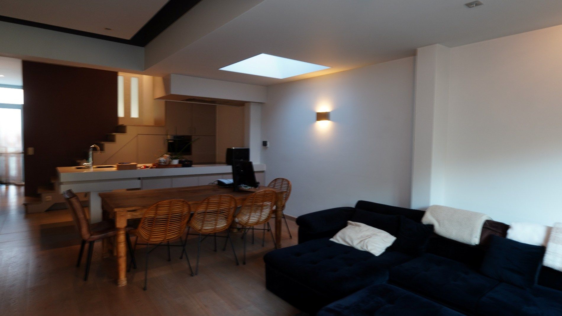 Instapklare woning te huur in het centrum van Lokeren foto 2