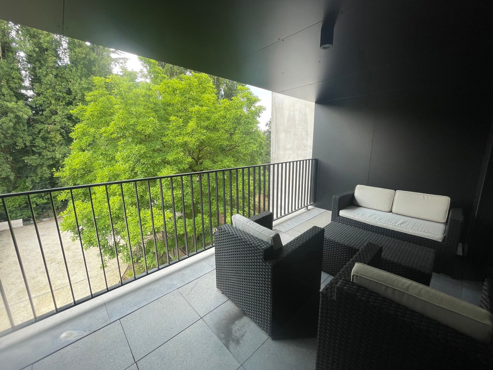 Recent duplexappartement te huur in centrum van Strombeek foto 10