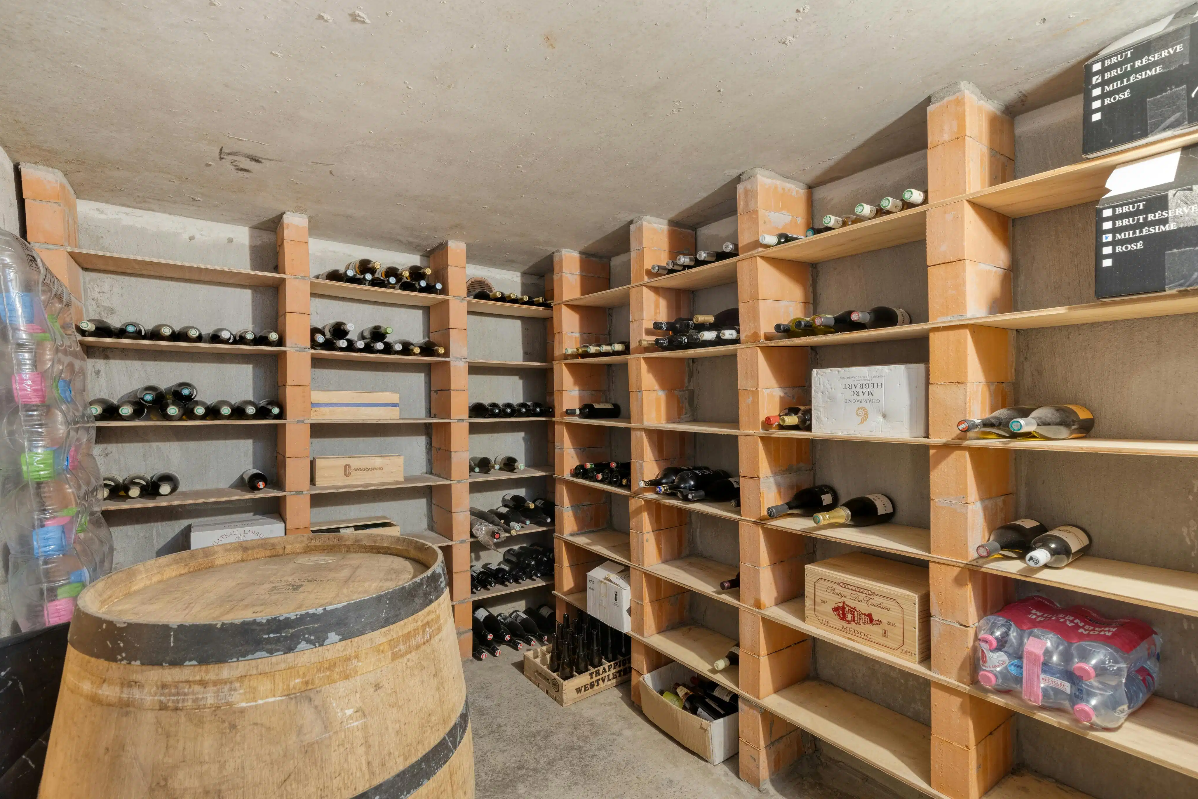 Halfopen woning te koop in doodlopende straat te St-Michiels foto 22