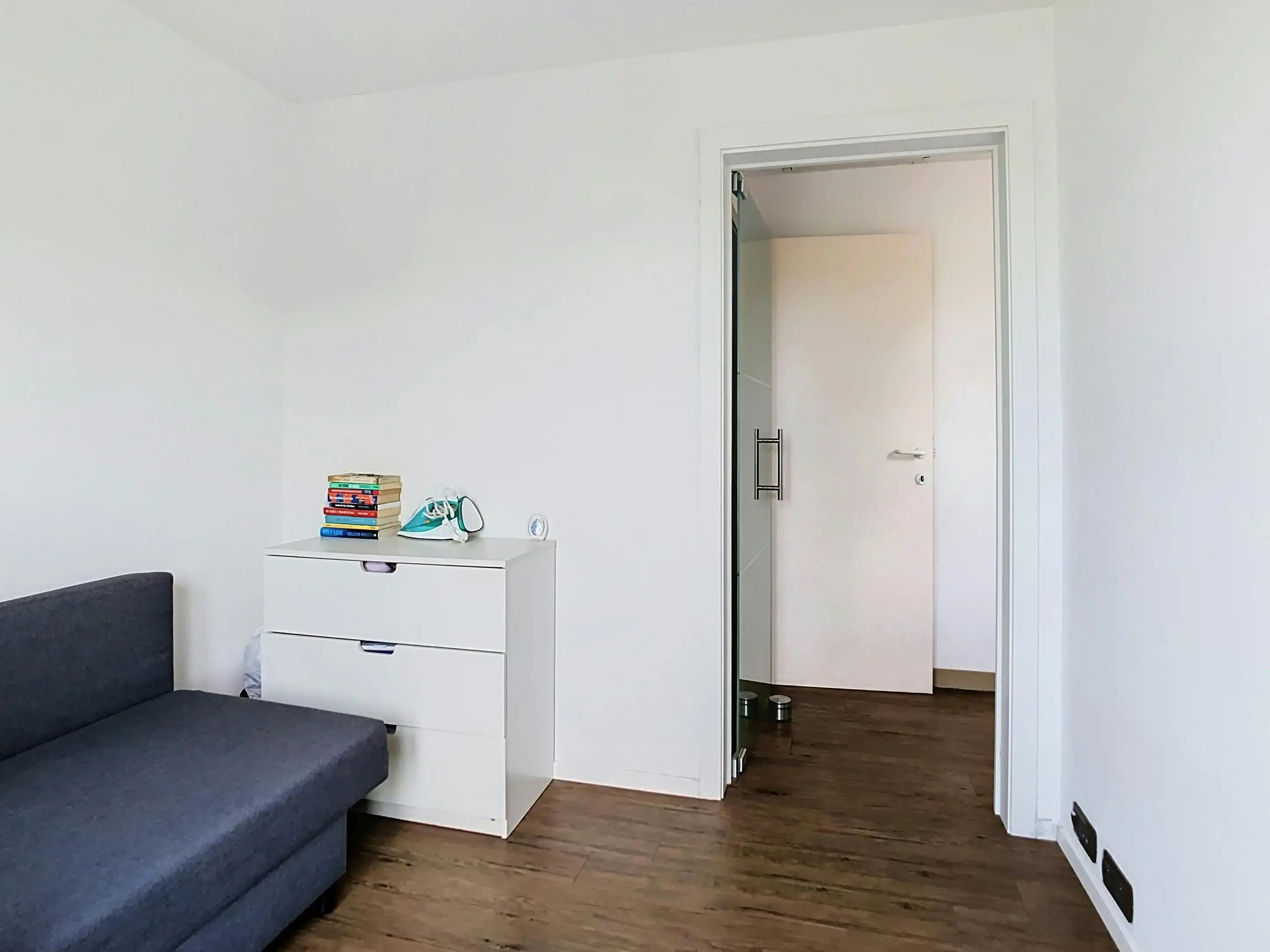 Duplex met terras en autostaanplaats te koop in Burcht foto 16