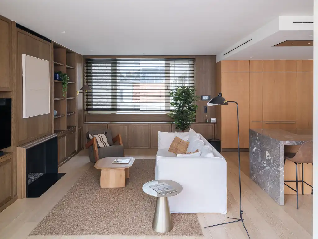 Luxueus 2-slaapkamer appartement met ruim terras en centrale ligging aan de Kouter foto 5