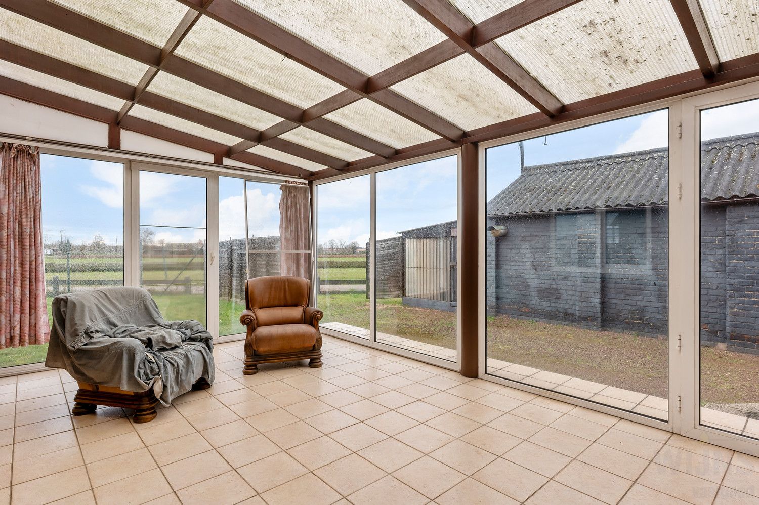 OB - KARAKTERVOL RENOVATIEPROJECT MET PRACHTIG UITZICHT EN GROTE GARAGE foto 20