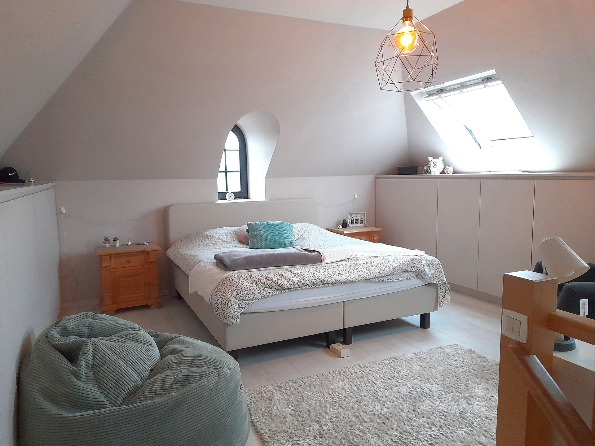 Rustig gelegen stijlvolle woning met 4 slaapkamers foto 4