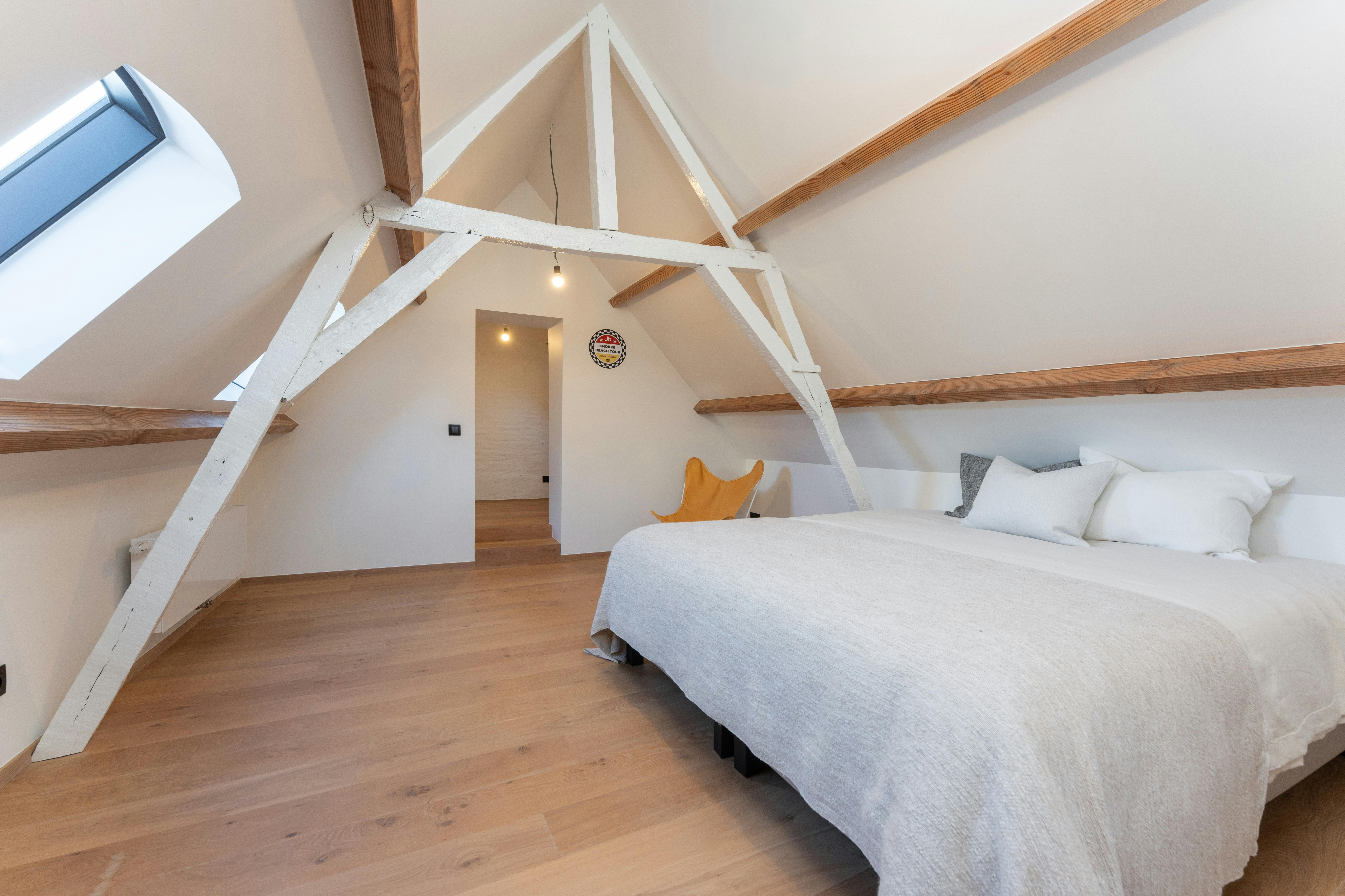 Uitzonderlijk huis in hartje Damme foto 18