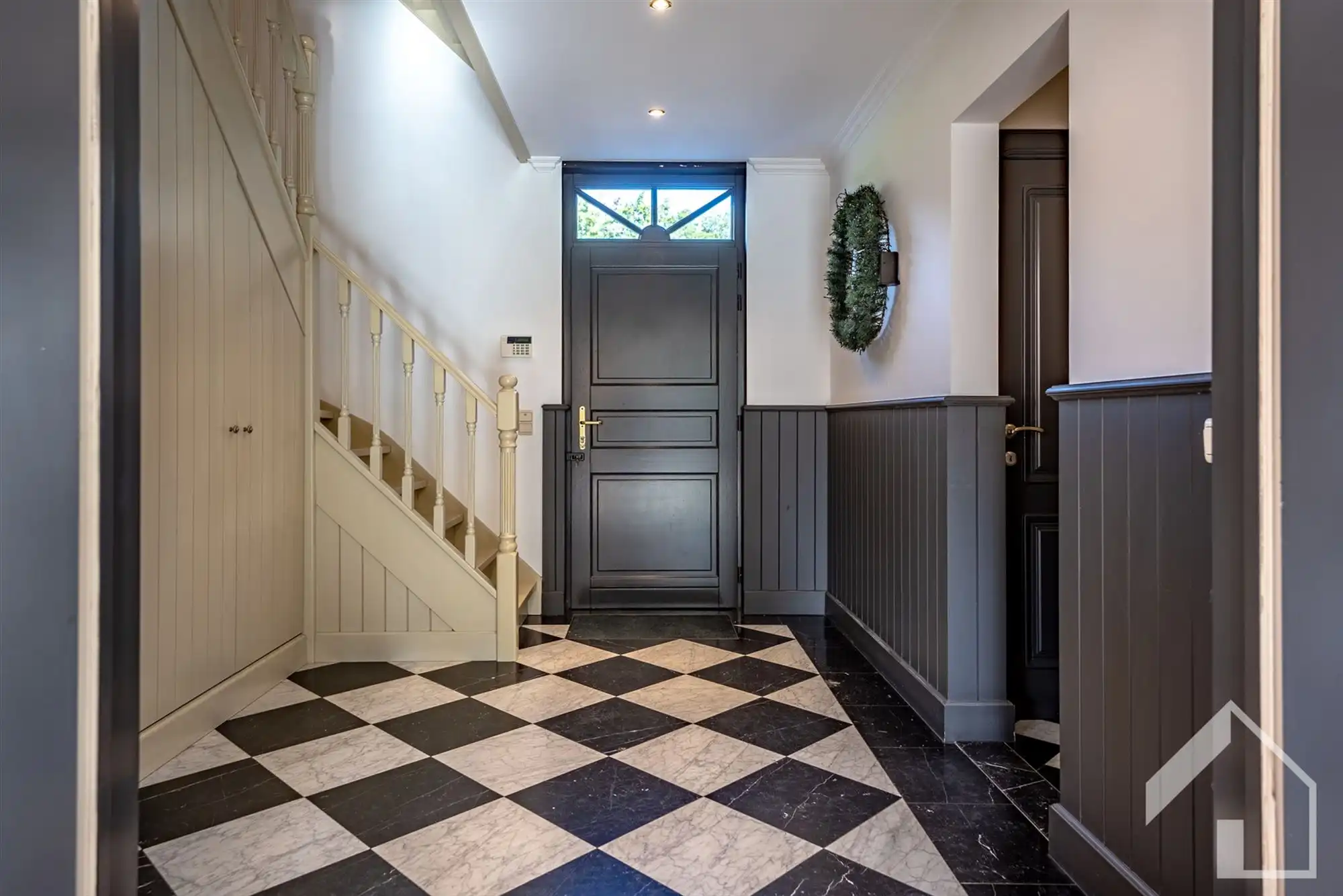 Exclusieve villa met loods, prachtige tuin en topafwerking op ruim 7.400 m²  foto 20