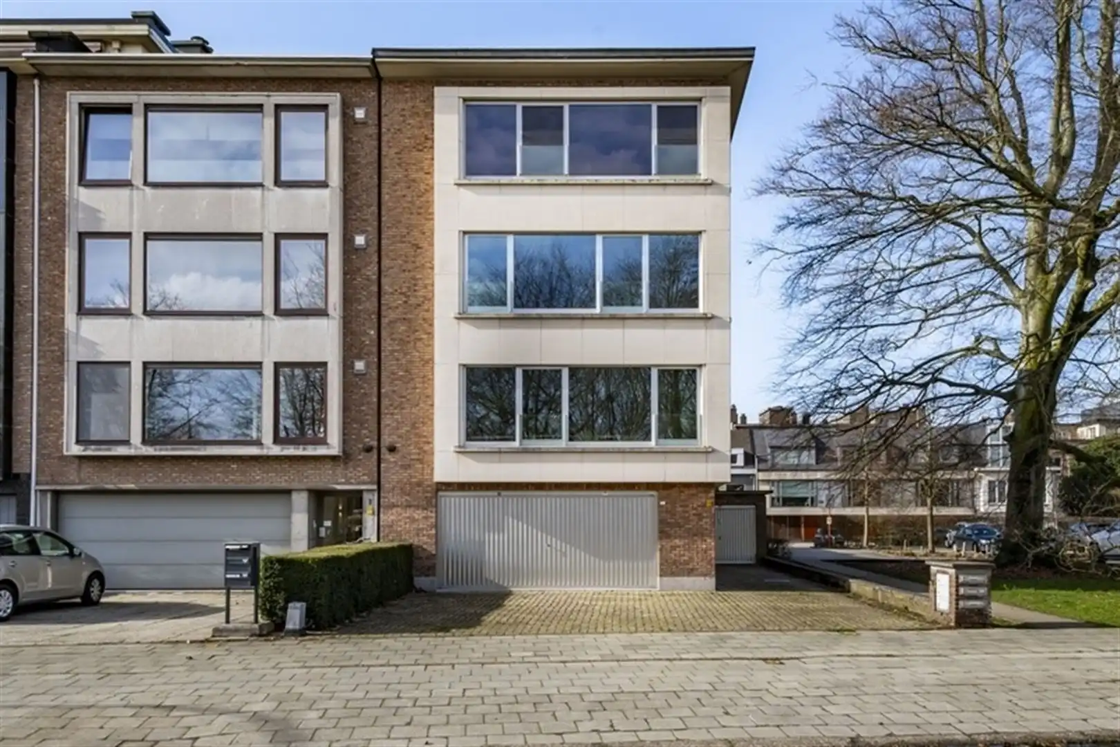 Hoekappartement met 2 slaapkamers en lift in het centrum foto 21
