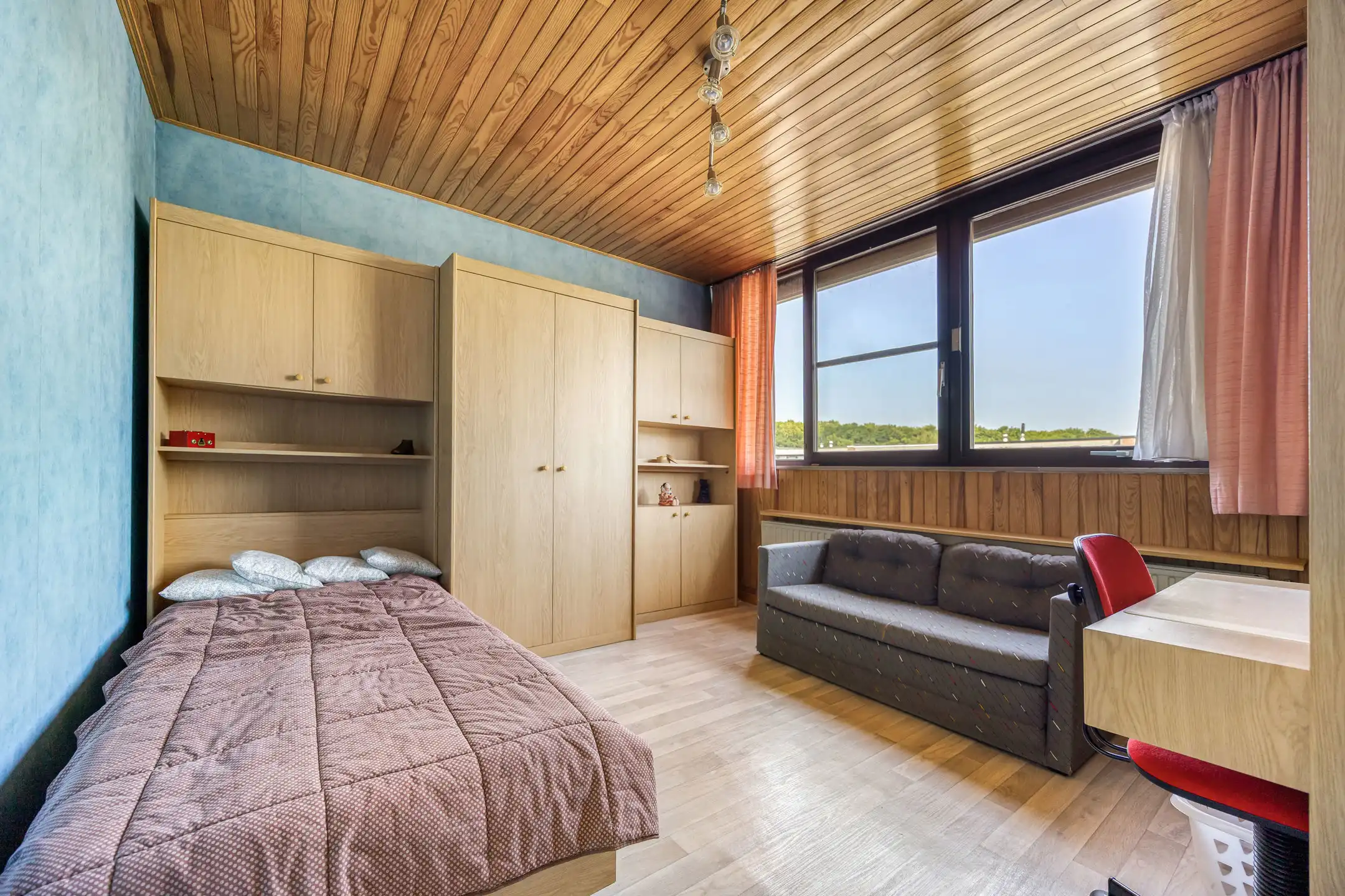 Bel-etage met veel potentieel in Polderstad foto 14