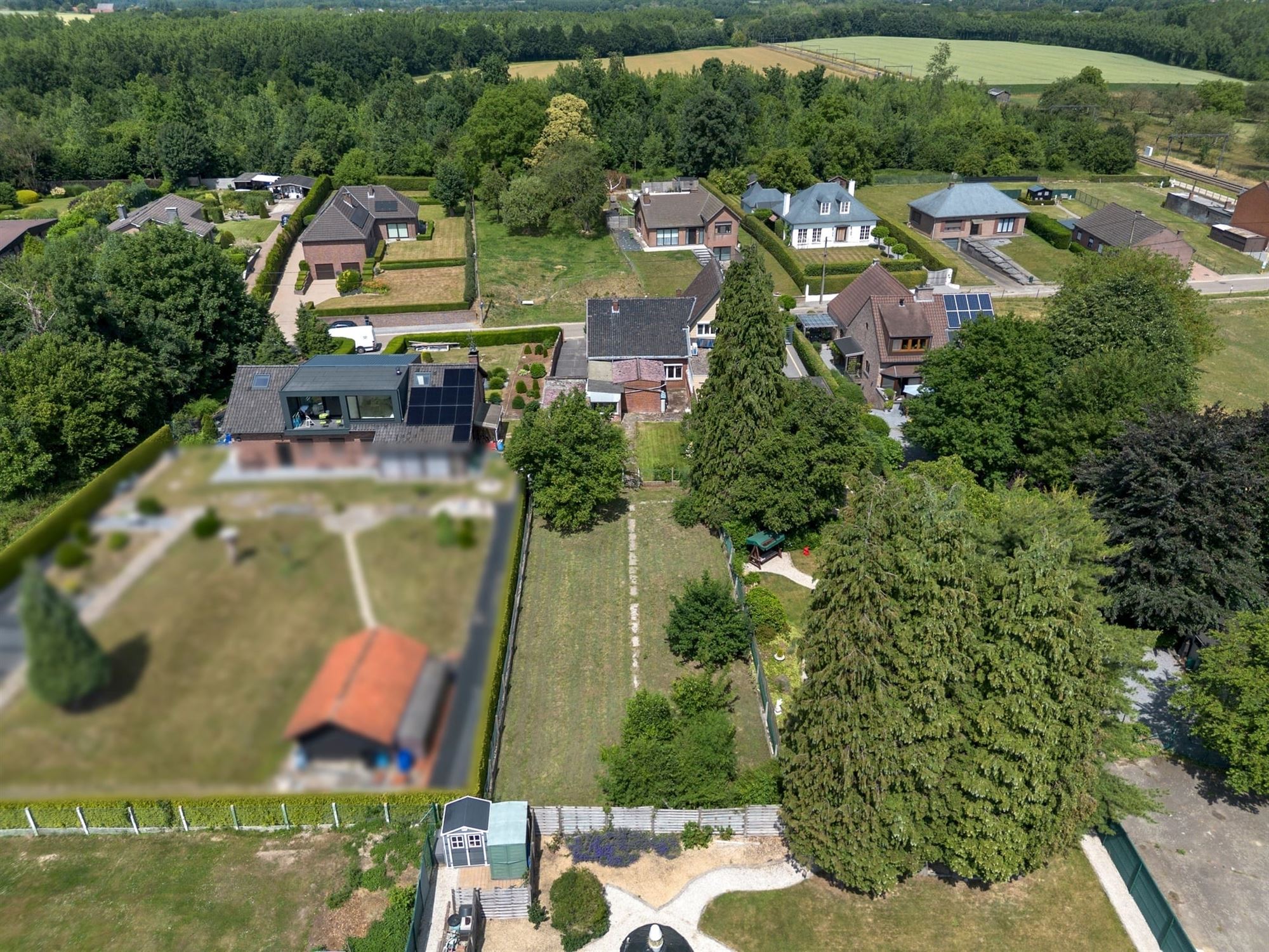 TE RENOVEREN WONING MET VEEL POTENTIEEL OP EEN PRACHTIG PERCEEL VAN 8A18CA IN TONGEREN  foto 2