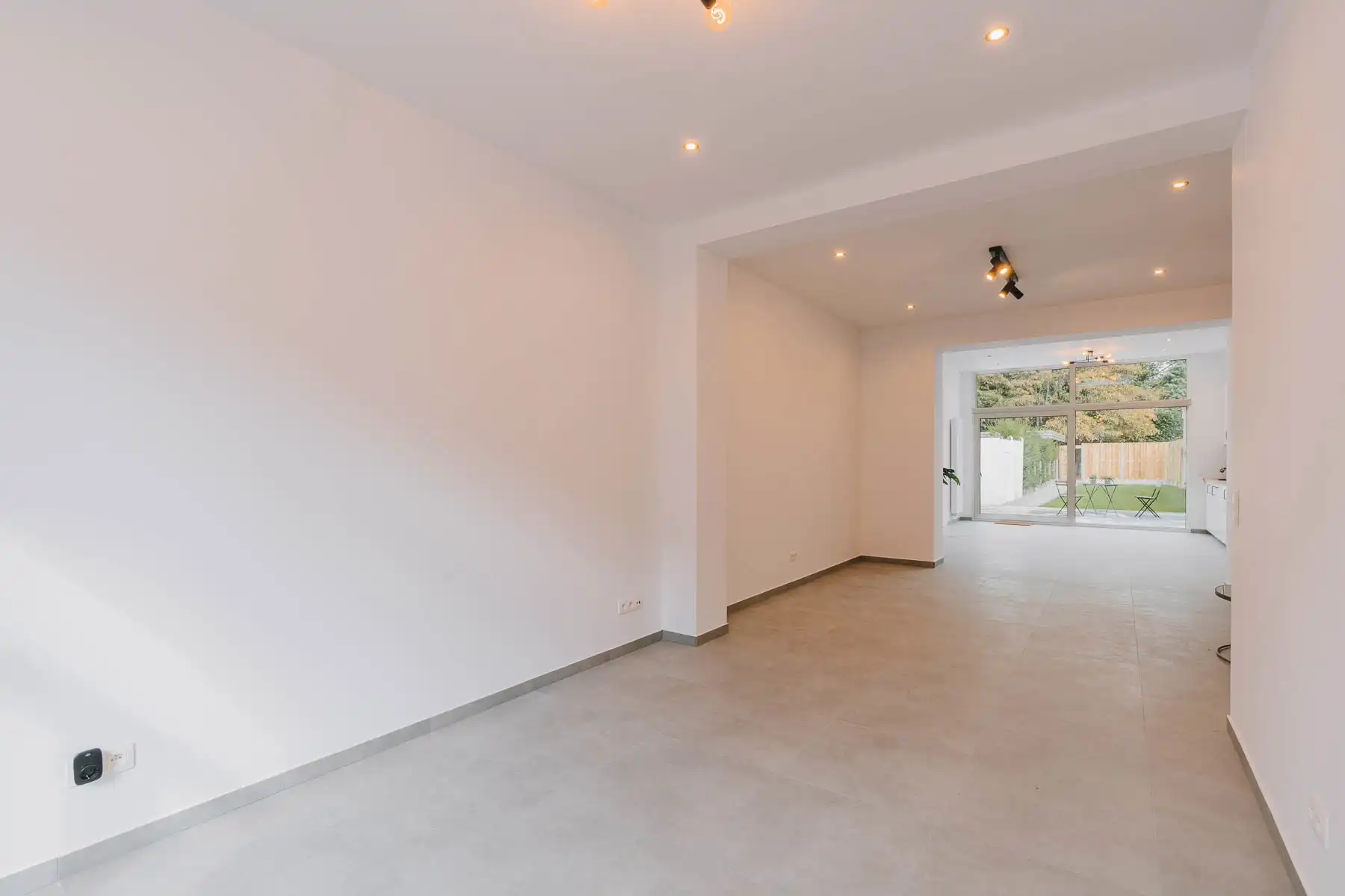 Vernieuwde energiezuinige woning in centrum Tremelo foto 7
