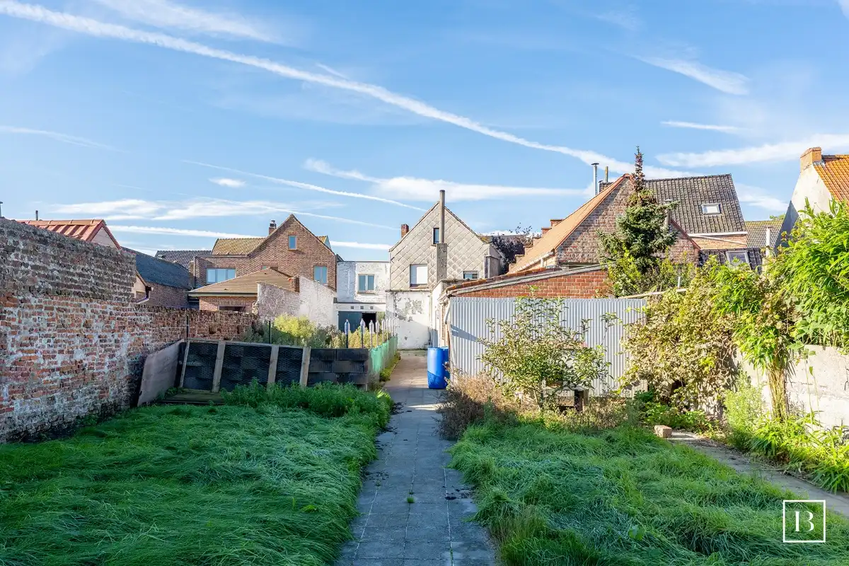 Charmante woning met ruime garage in Klemskerke foto 18