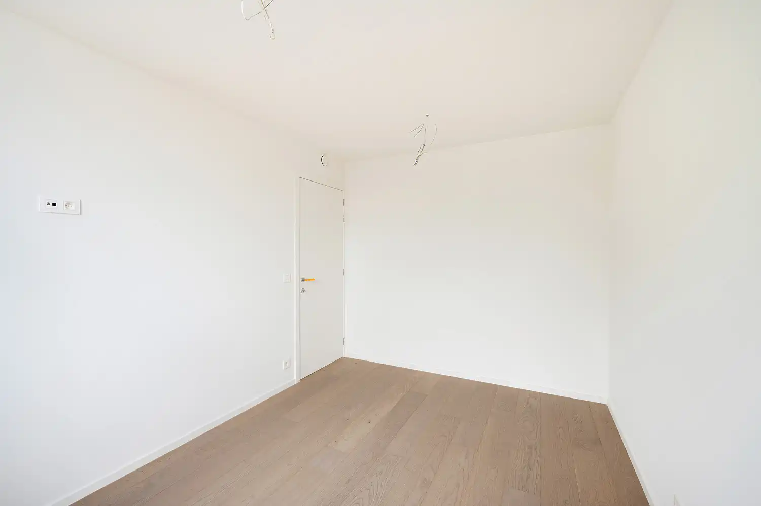Instapklare nieuwbouwwoning te koop nabij park en zeedijk foto 23