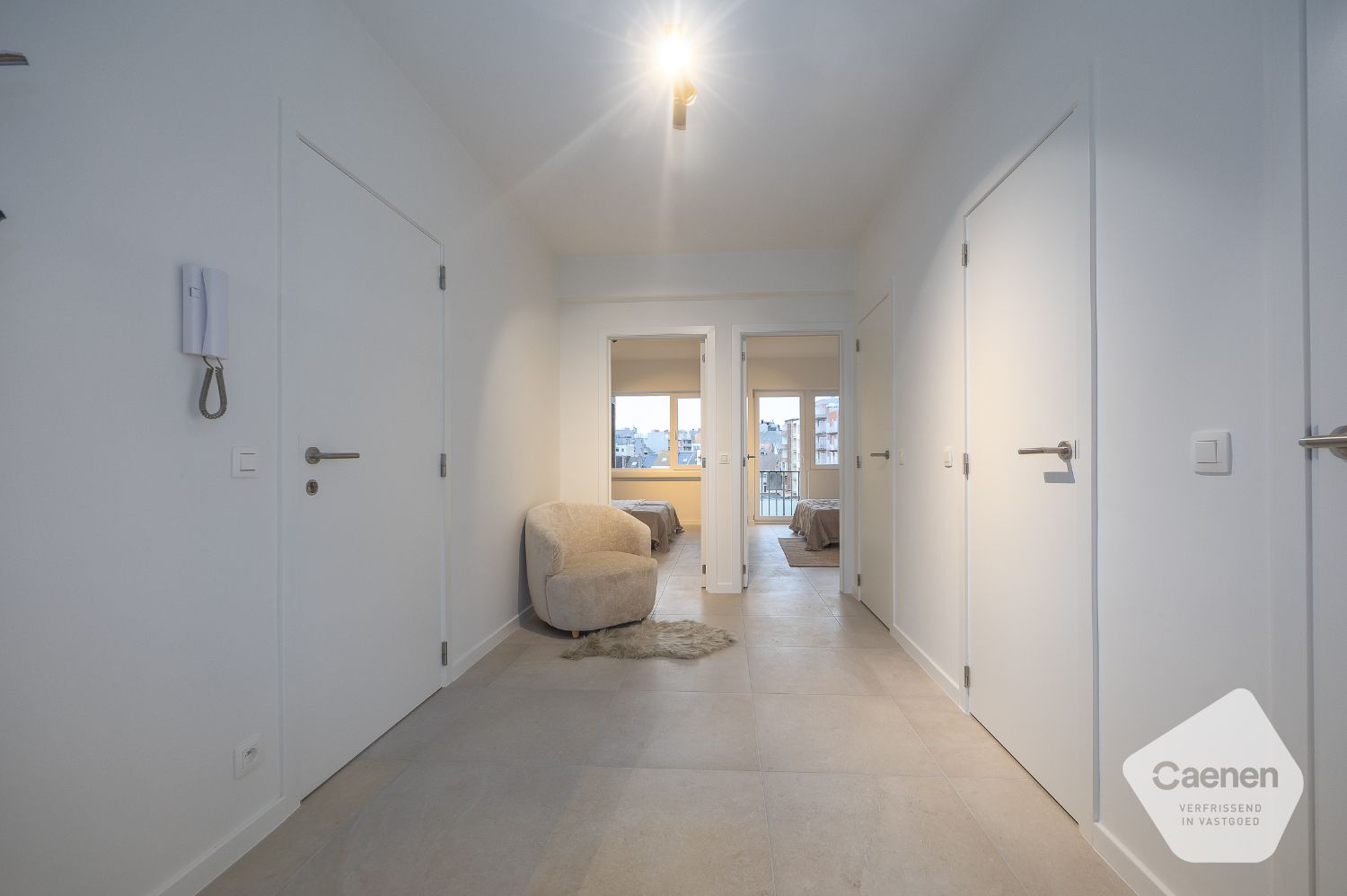 Gerenoveerd twee slaapkamer appartement op centrale ligging foto 11