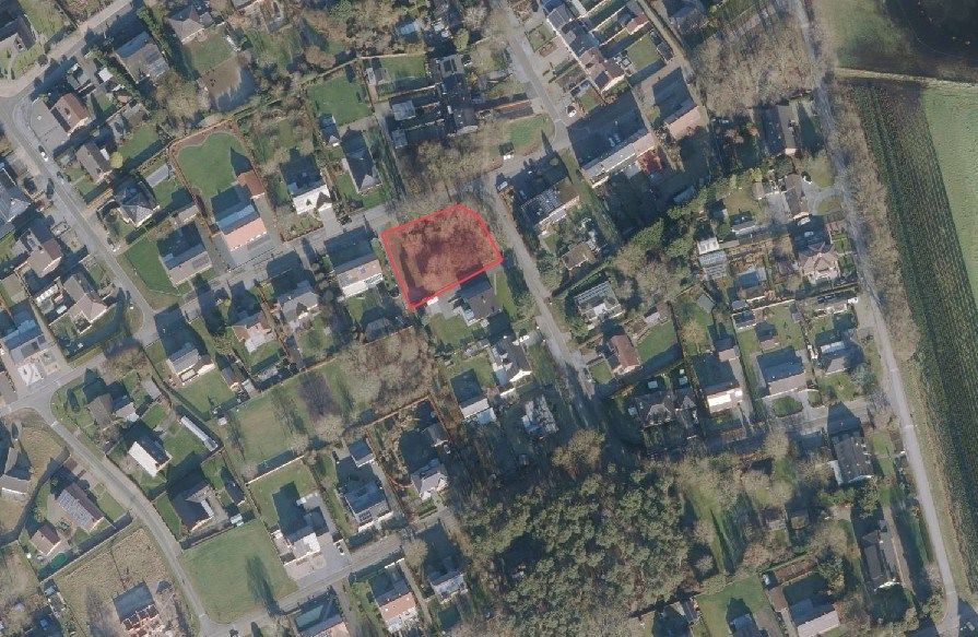 Mooi perceel voor open bebouwing foto 2