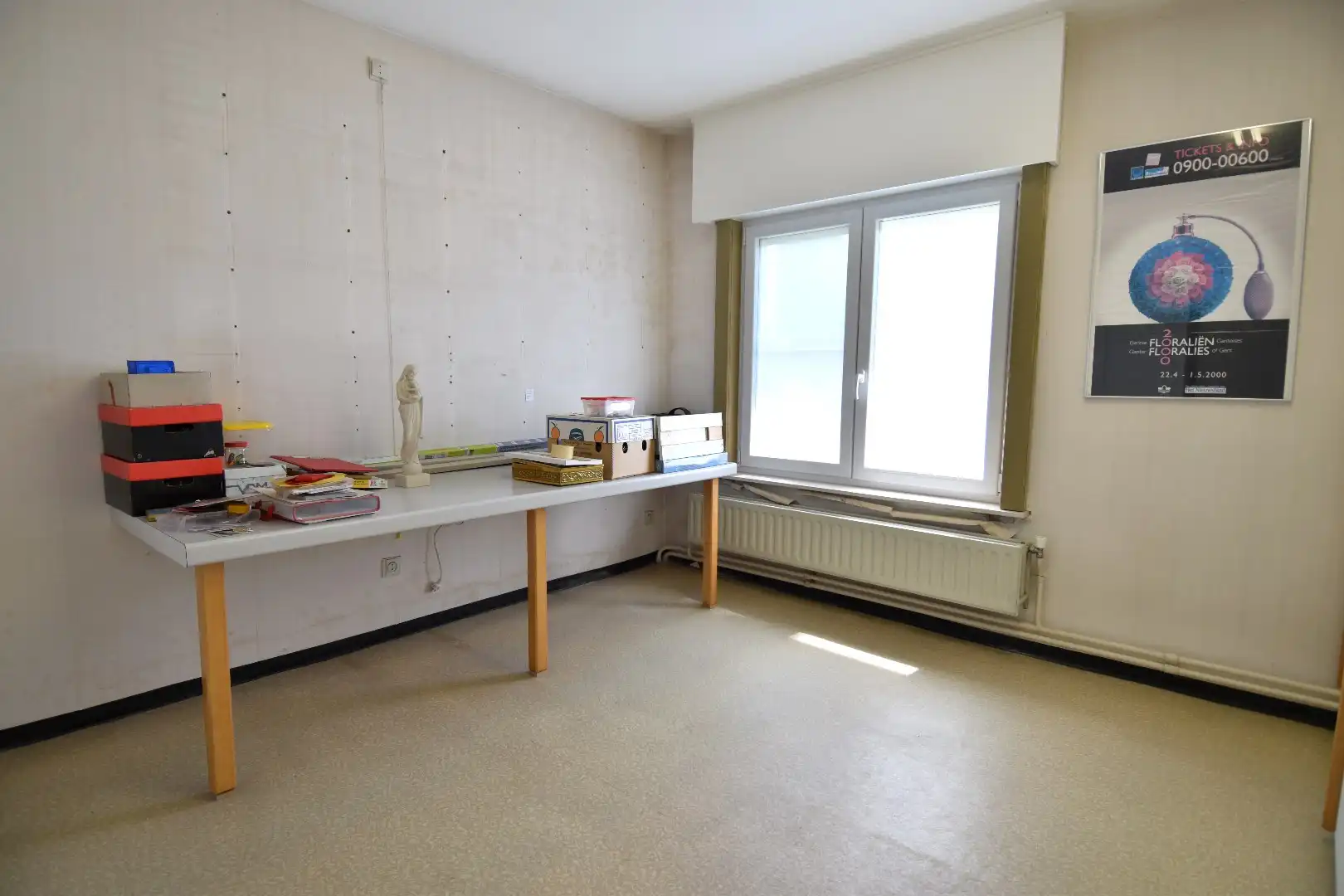 HOB met 4 slaapkamers, tuin en een inpandige garage te koop in Gullegem foto 8