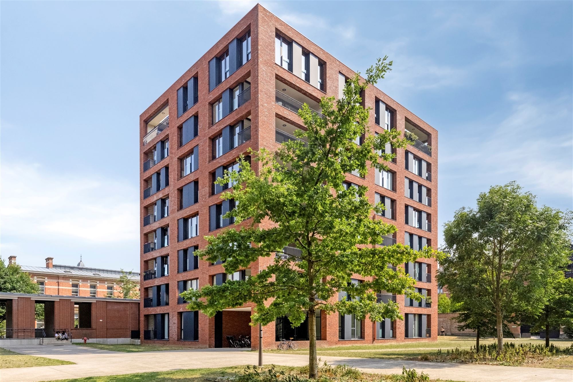 Subliem appartement met ruim terras en parking in't Groen Kwartier foto 2
