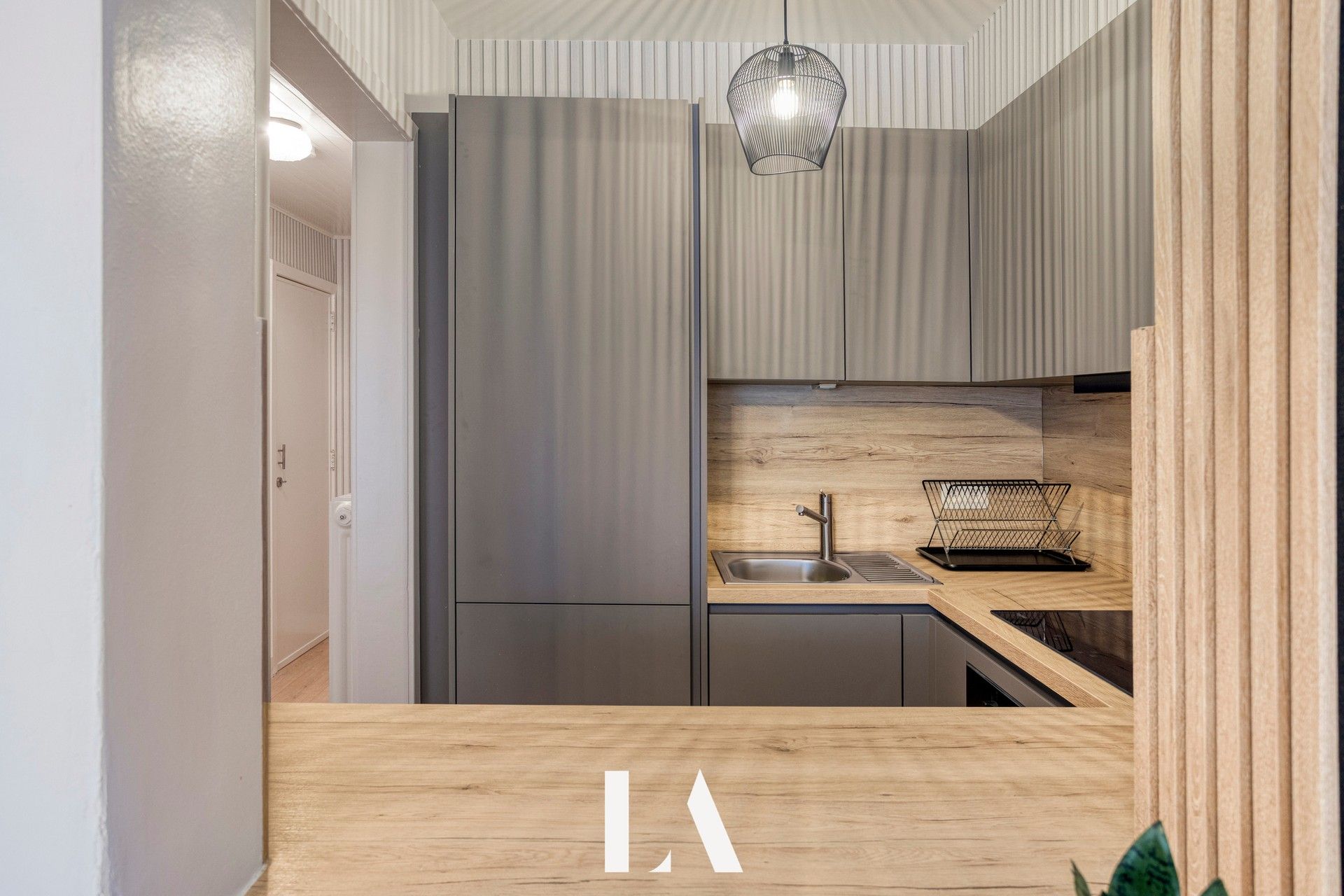 Vernieuwd 1-slaapkamer appartement vlakbij zee. foto 6