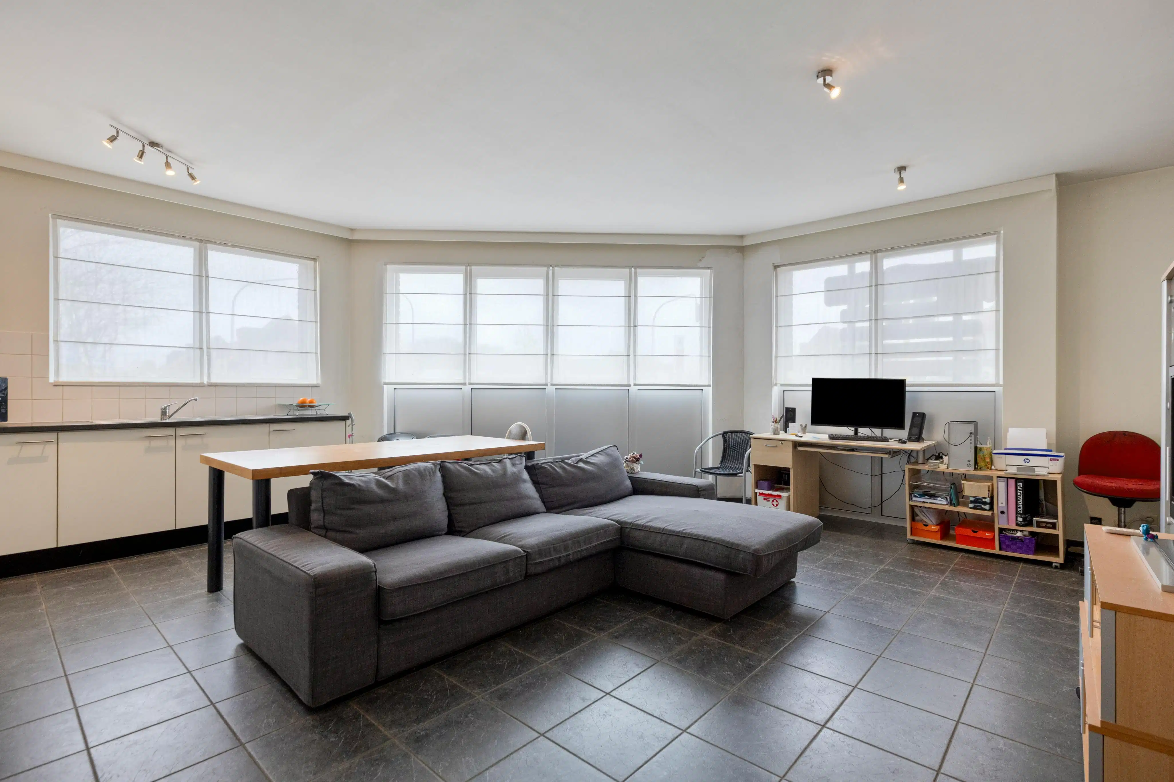 Instapklaar gelijkvloers appartement te koop te Kalmthout! foto 3
