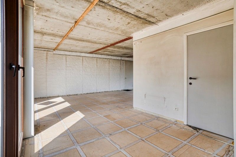 Ruime eigendom met tal van mogelijkheden TE KOOP nabij het centrum van DESSELGEM! foto 16
