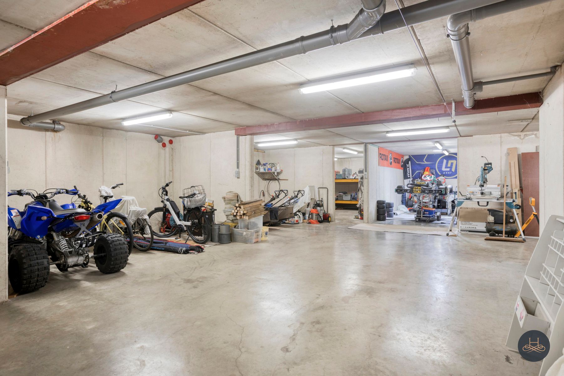 Stijlvolle villa met ondergrondse parking foto 24