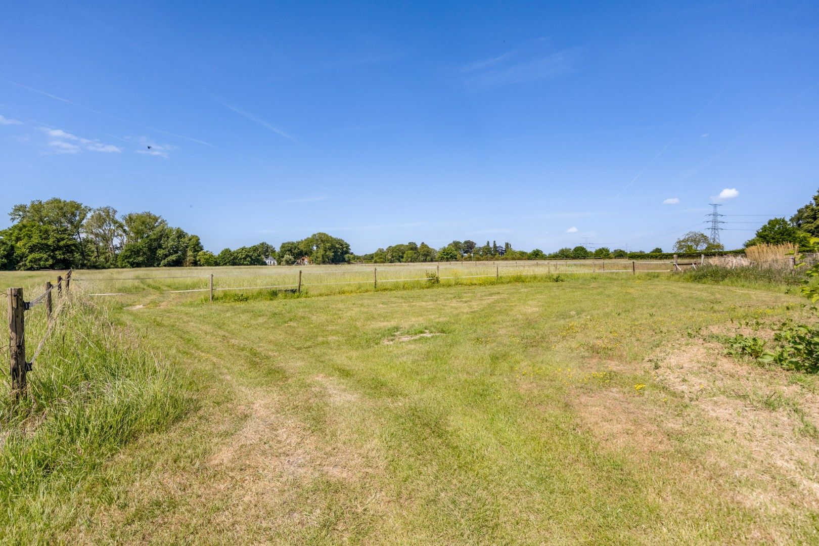 UNIEKE VIERKANTSHOEVE met paardenstallen op 7,34 hectare met vergunning voor zwembad en poolhouse foto 43