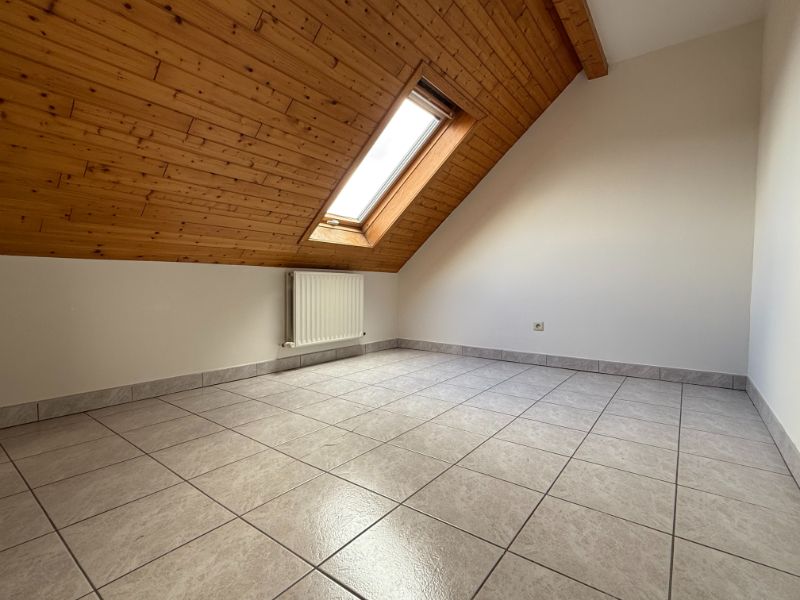 Leuk duplex-app. met 2 slaapkamers, terras en parking foto 12
