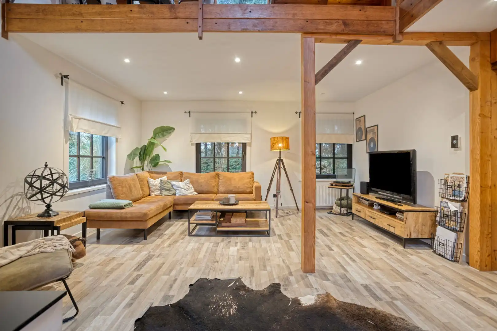 Gezellige, karakteristieke en energiezuinige woning met 4 SLPKS en 2 badkamers !  foto 5