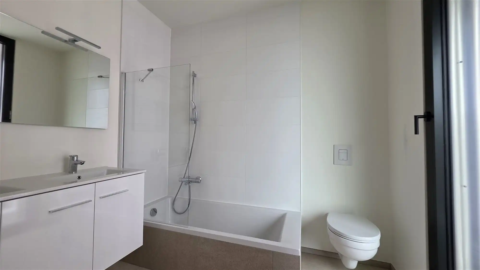 Nieuwbouw 3 slaapkamerappartement foto 3