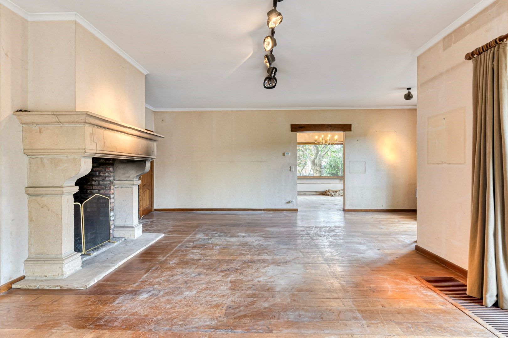 Ruime gezinswoning met 5 slaapkamers, praktijkruimte en dubbele garage in Kessel-Lo – EPC 337 kWh/m² – bewoonbare oppervlakte ca. 301 m² foto 5