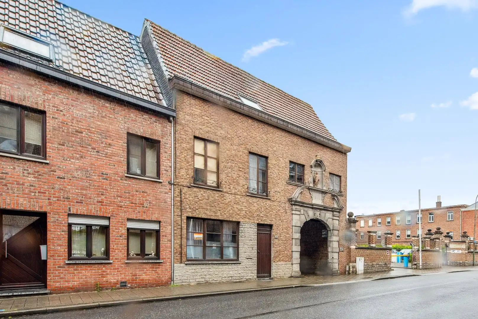 Ruime gezinswoning met 3 slaapkamers en garage pal in centrum foto 3