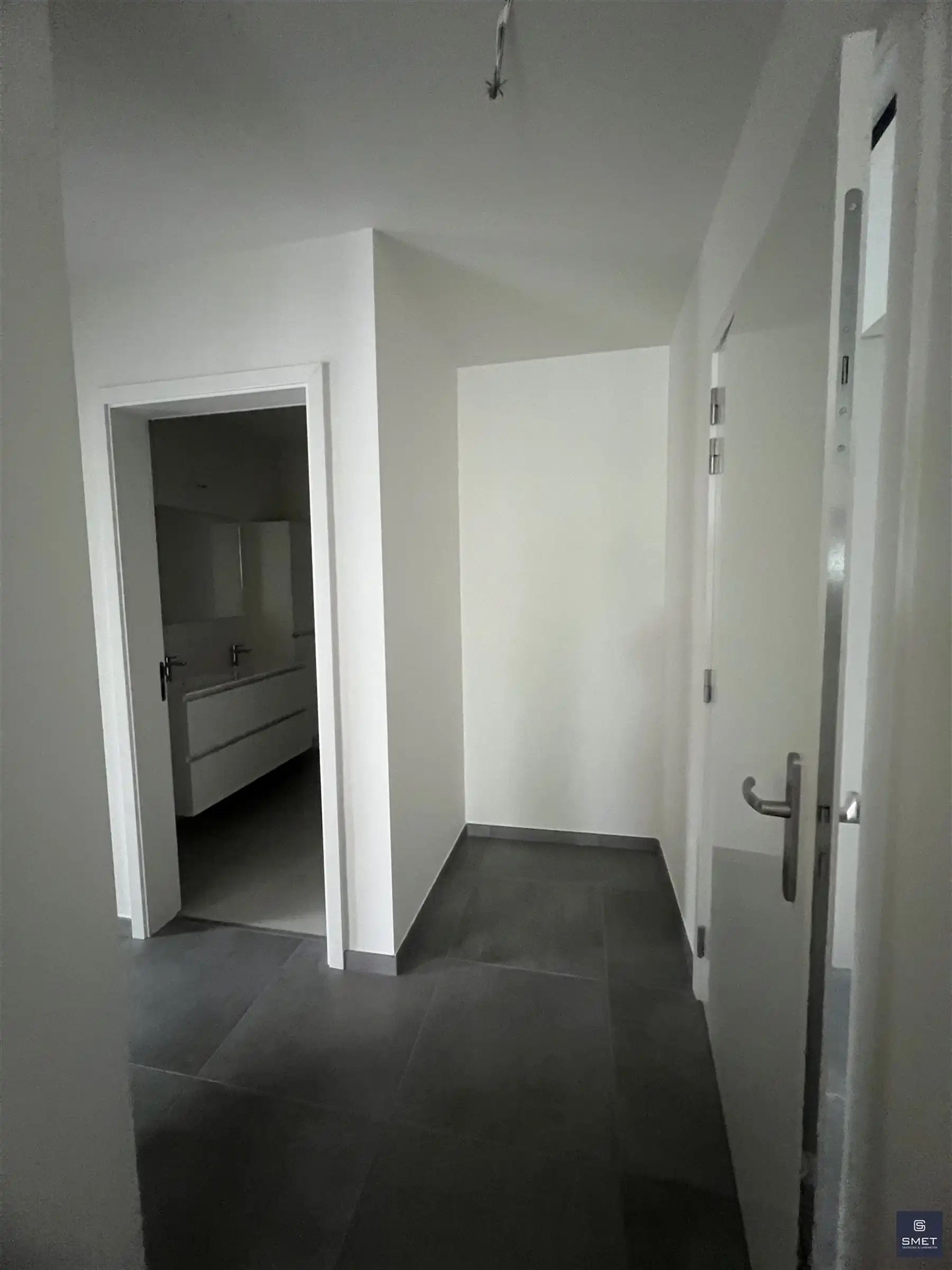 NIEUWBOUW APPT. MET 2 SLPKS  EN TERRAS  -  1e V  foto 4