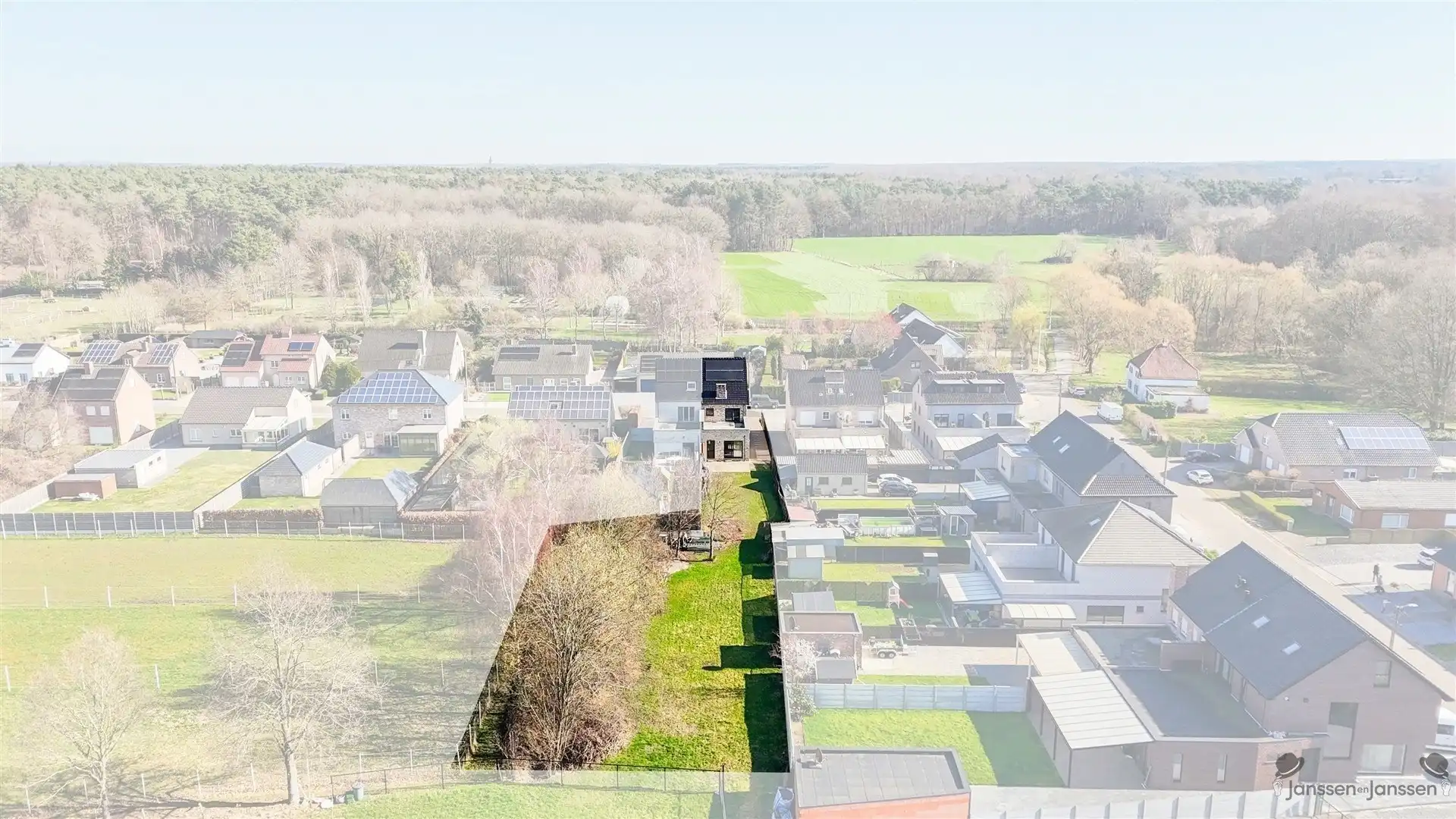 Prachtige moderne pastoriewoning met luxe afwerking, 3 slaapkamers en grote tuin op 13 are foto 24