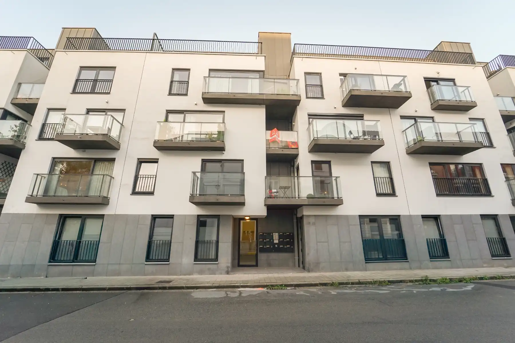 Appartement te huur foto 11