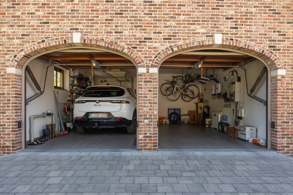 Instapklare gezinswoning met tuin en garage in Zonnebos foto 27