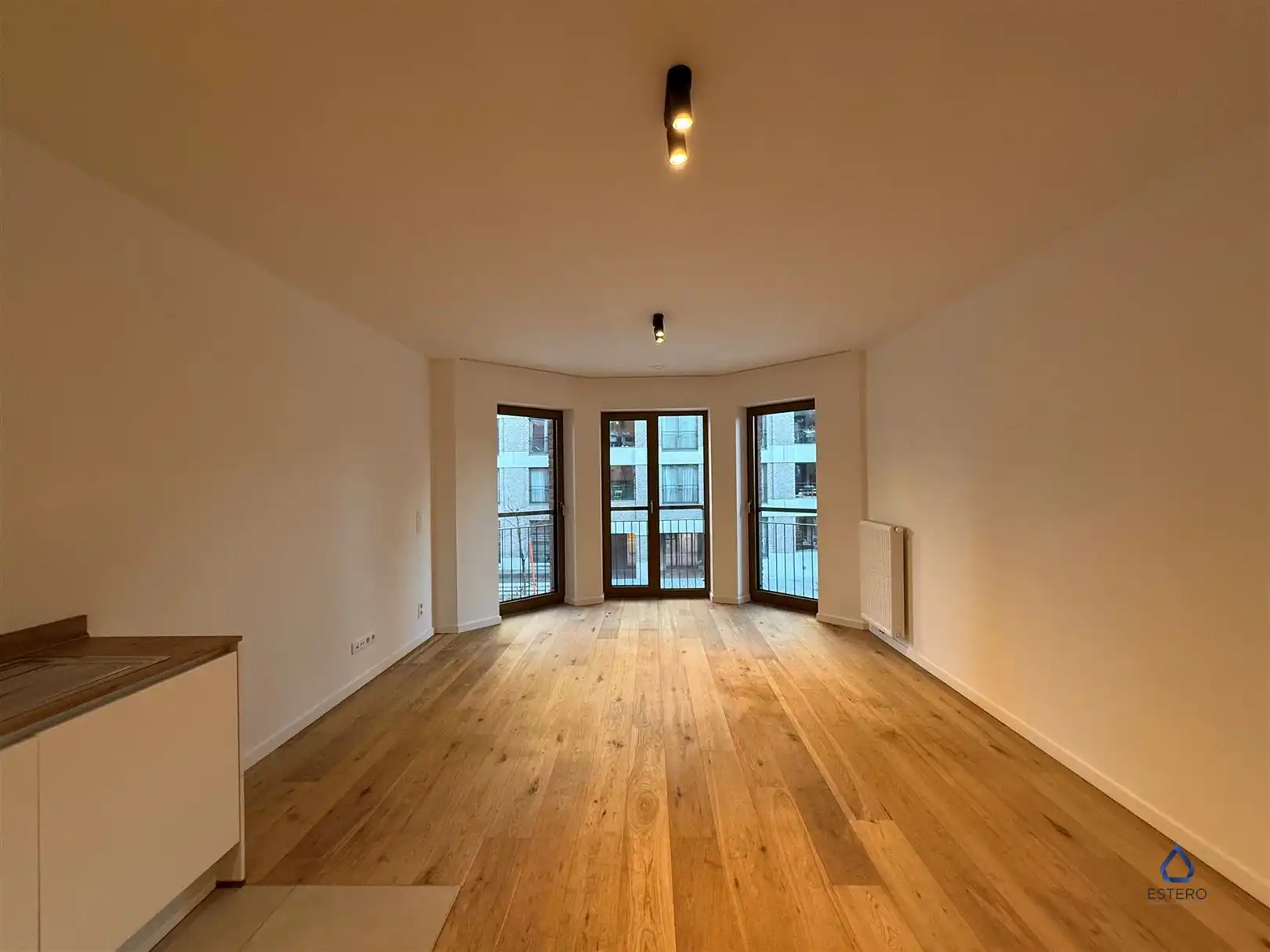 Modern nieuwbouwappt 2-SLK met Terras te Tour & Taxis foto 4