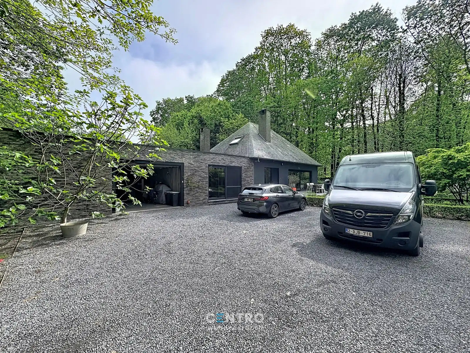 Exclusieve WONING op een mooi perceel van 3.420m² te koop in het bos (woonpark) te Hertsberge. Thuiskomen in een oase van rust! foto 15