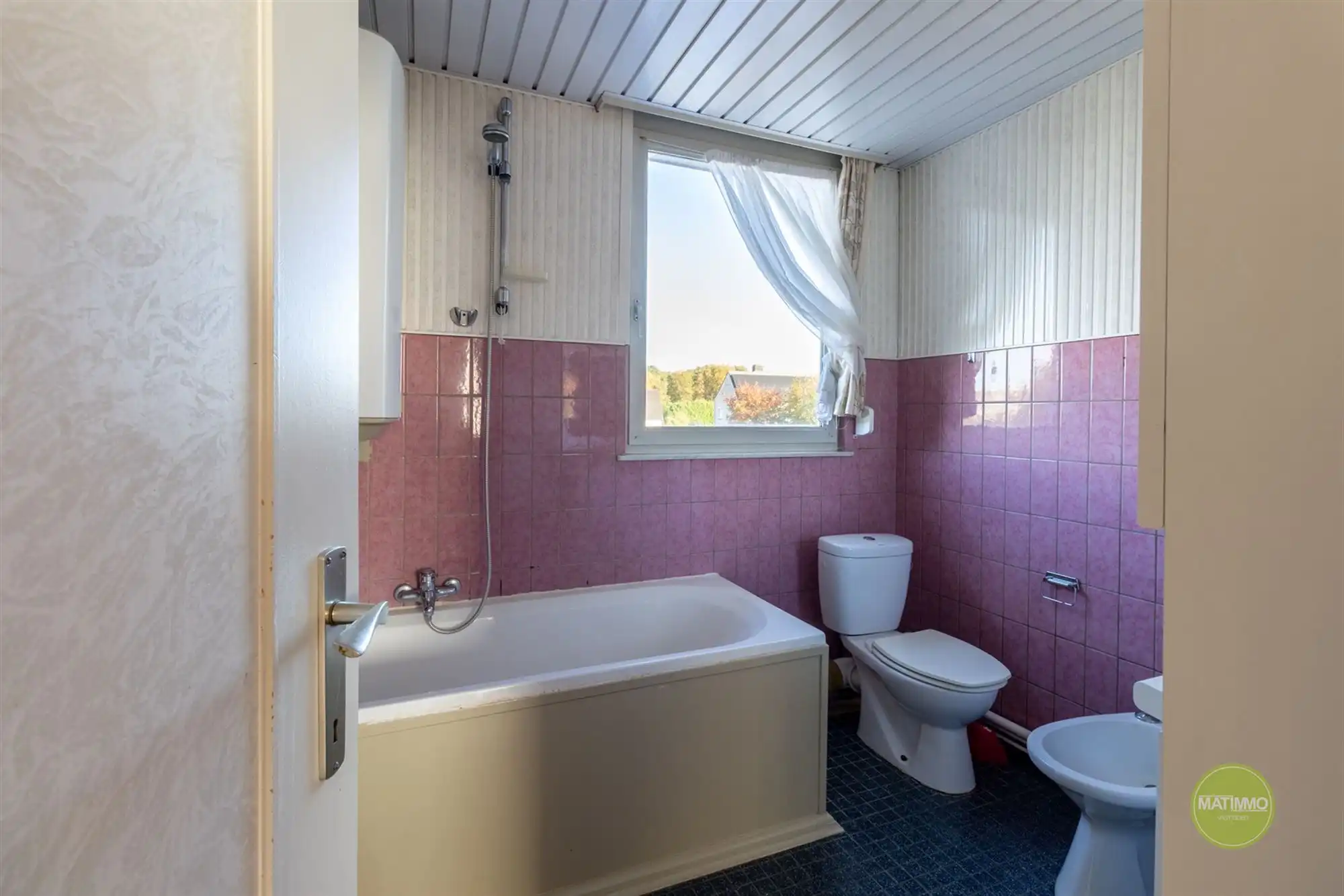 Ruime gezinswoning met 4 slaapkamers in Mol foto 15