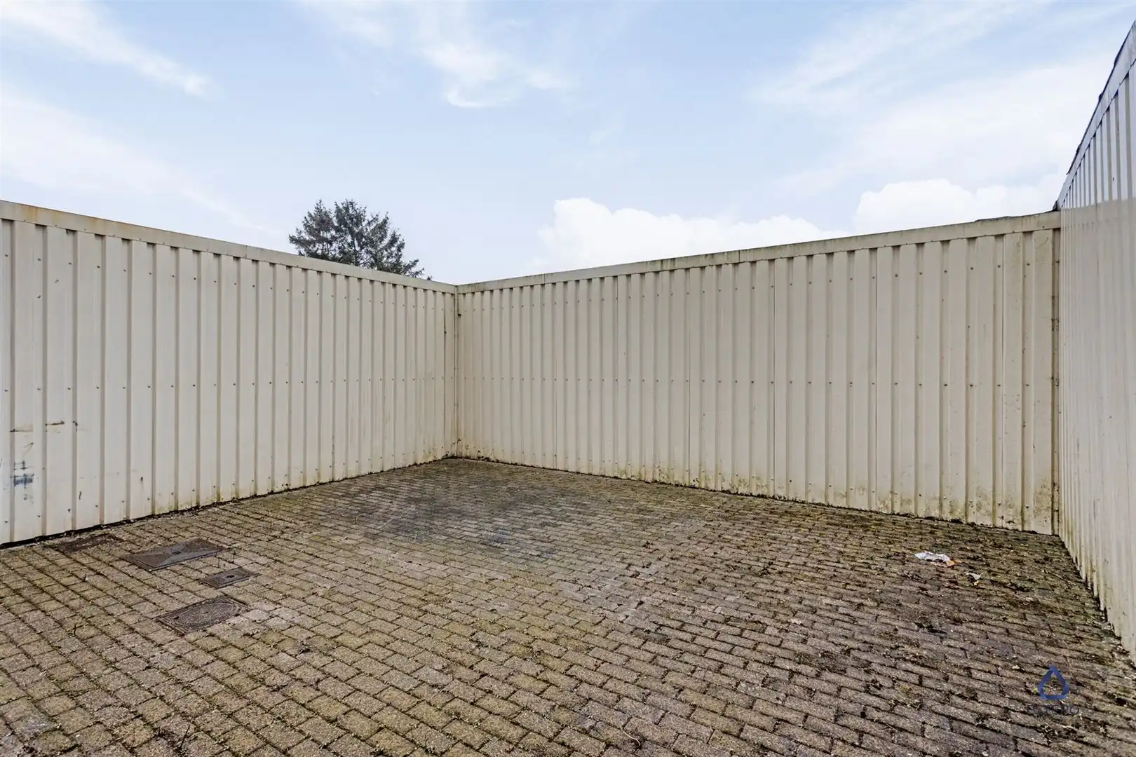 Ruime handelswoning met 3 slaapkamers foto 23