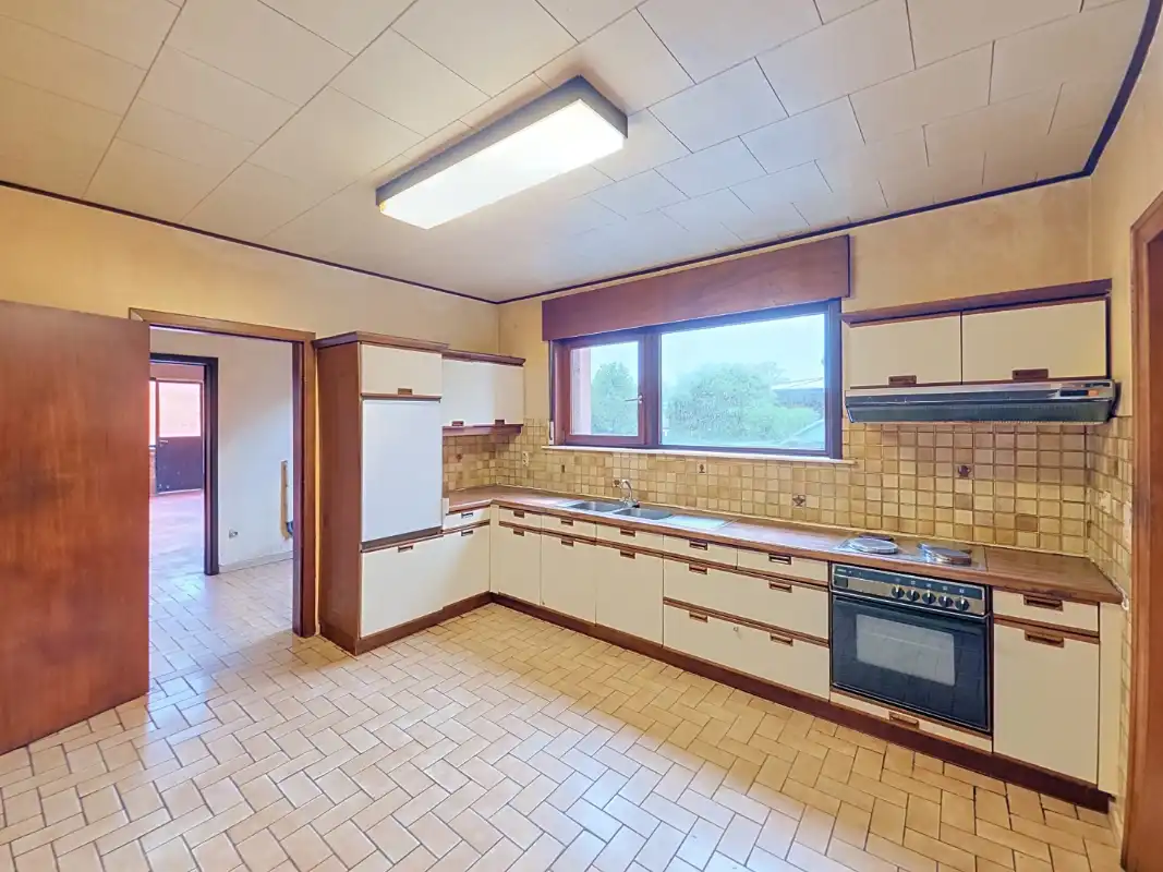 Statige HOB met tuin, garage en atelier foto 5