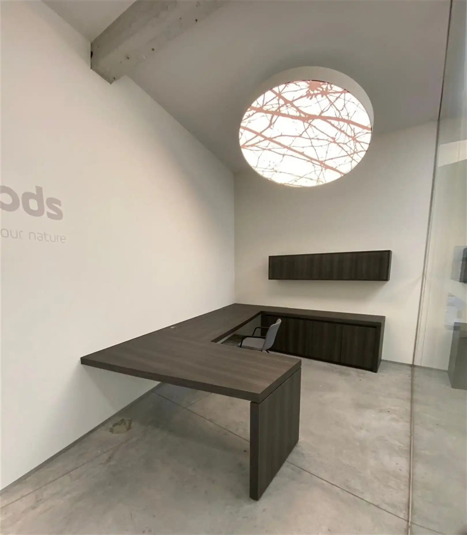 Bedrijfsgebouw te Roeselare foto 12