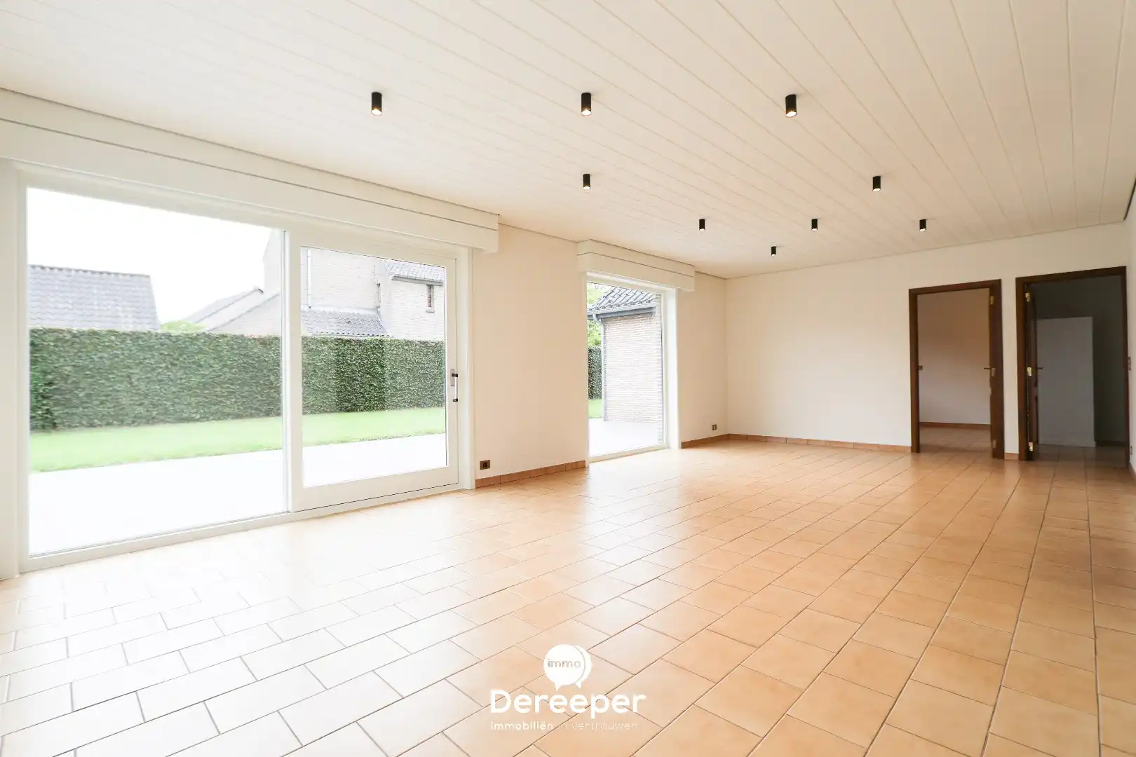 Alleenstaande villa met grote tuin op een top ligging in Sint-Andries foto 3