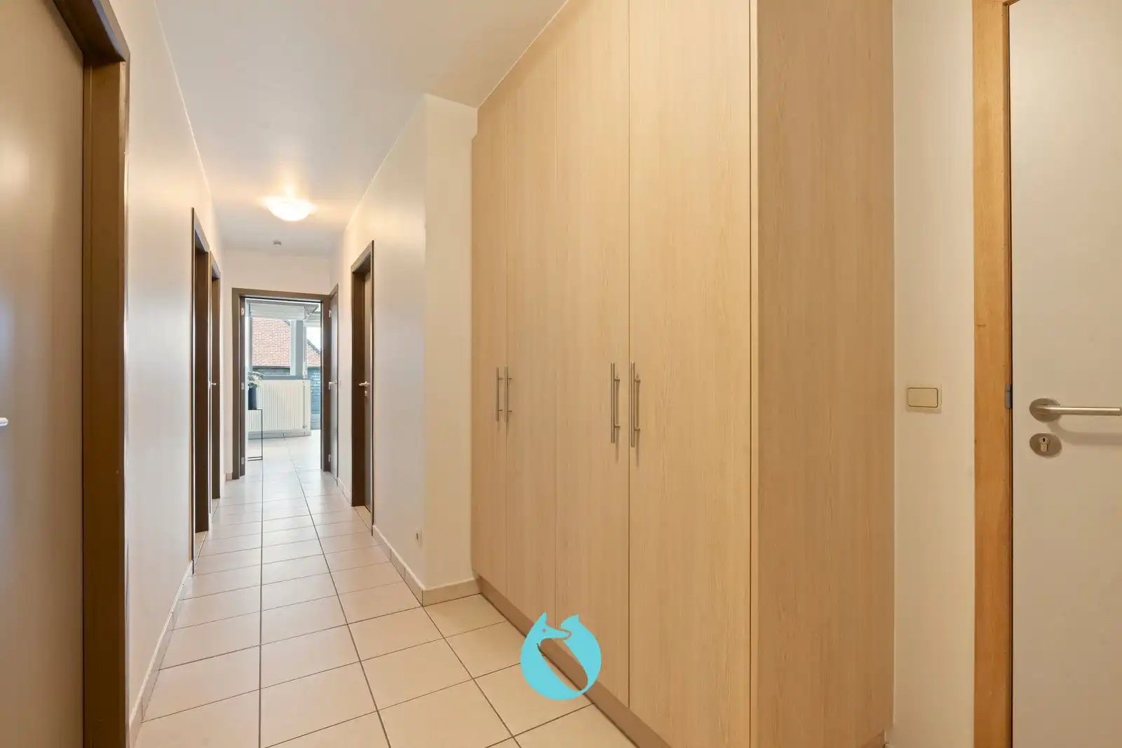 Dit prachtig en ruim appartement met één van de mooiste terrassen in de Kapellestraat foto 7