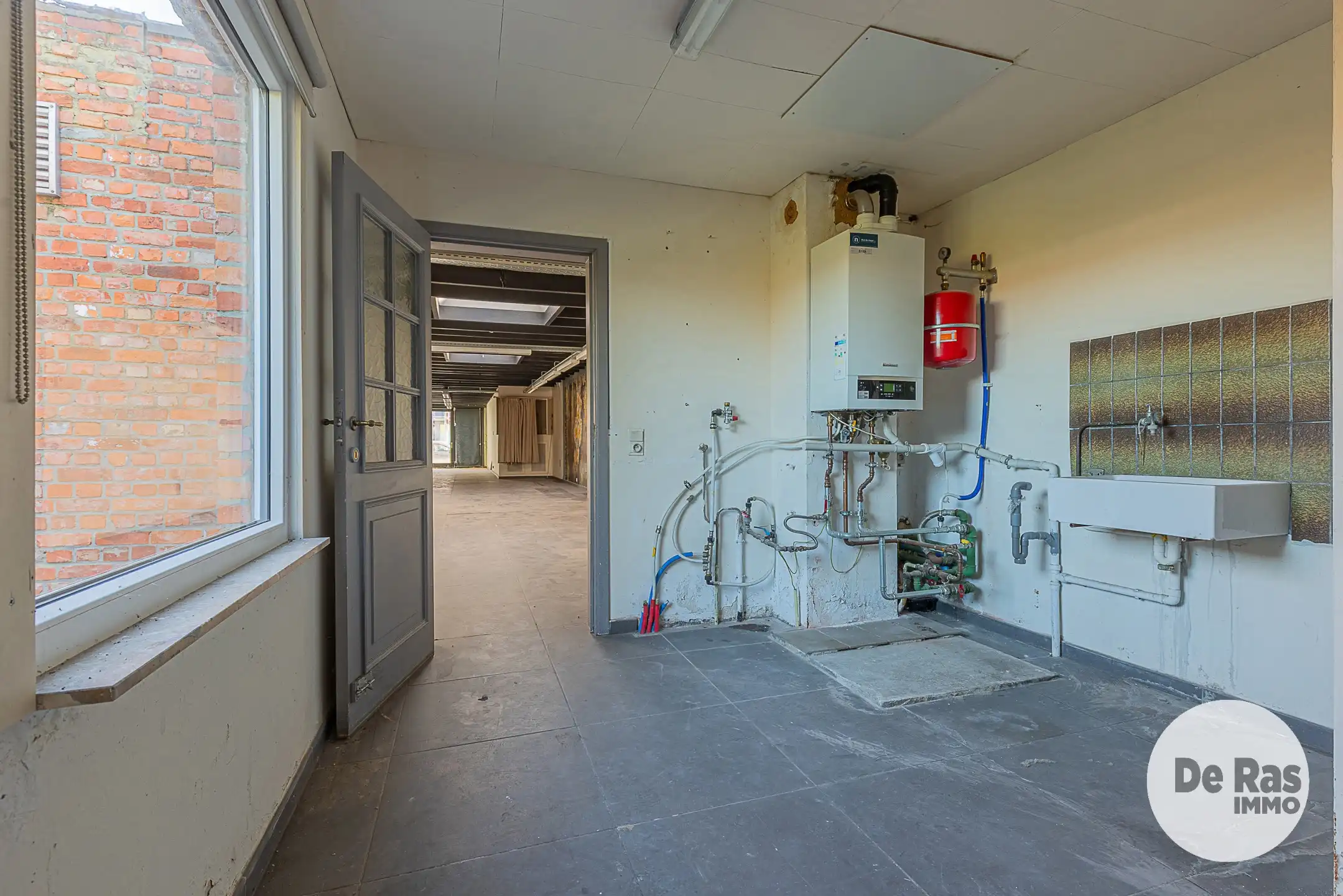 DENDERMONDE - Handelsruimte met ruime tuin en appartement foto 21