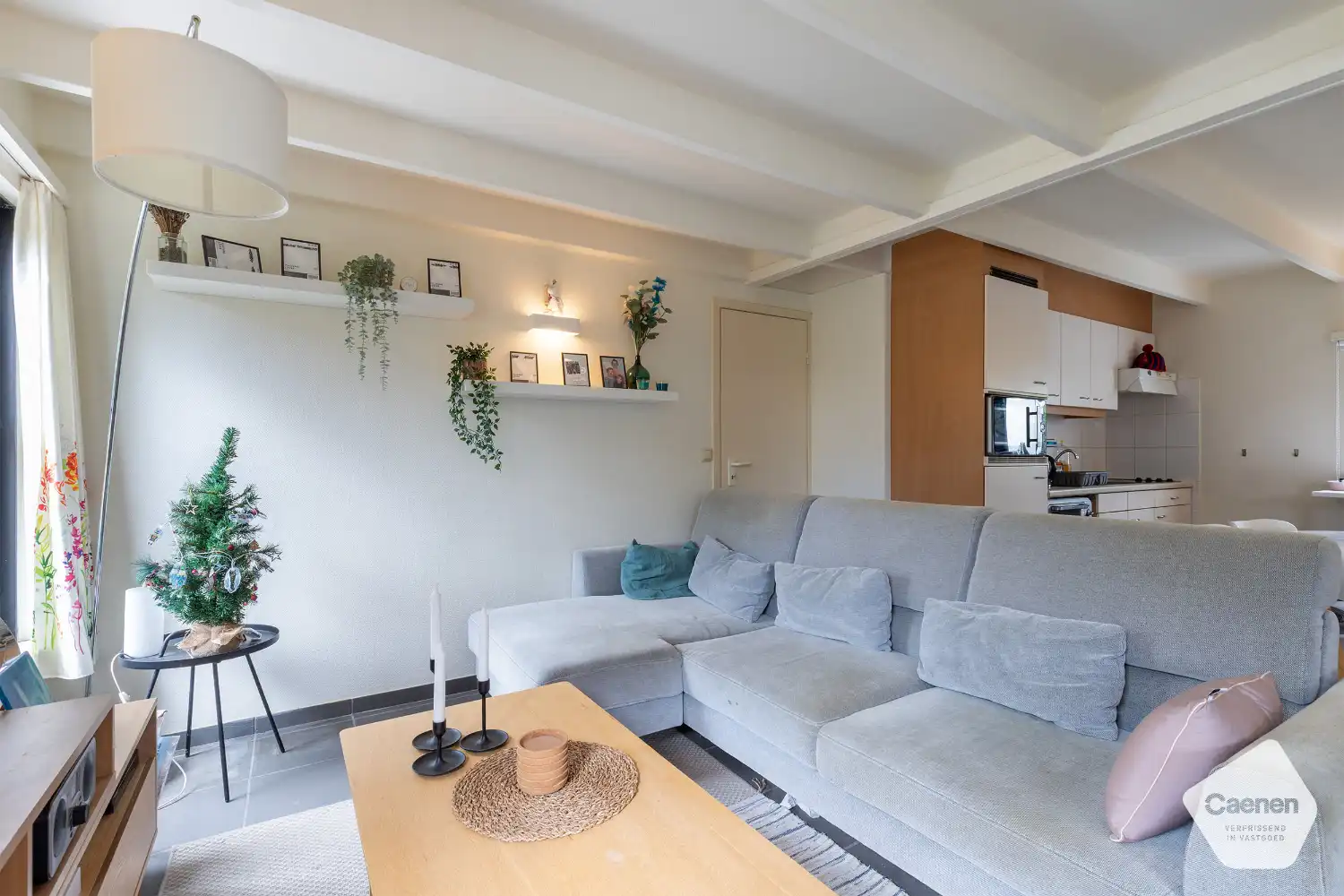 Instapklare vakantiewoning met 4 slaapkamer en garage foto 2
