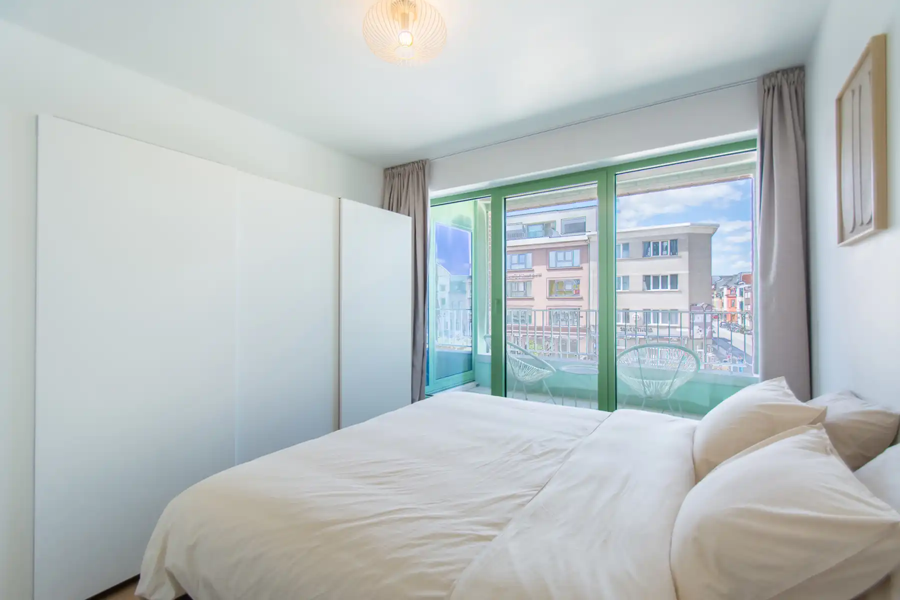 Prachtig gemeubeld 2- kamer appartement met mooi terras foto 11